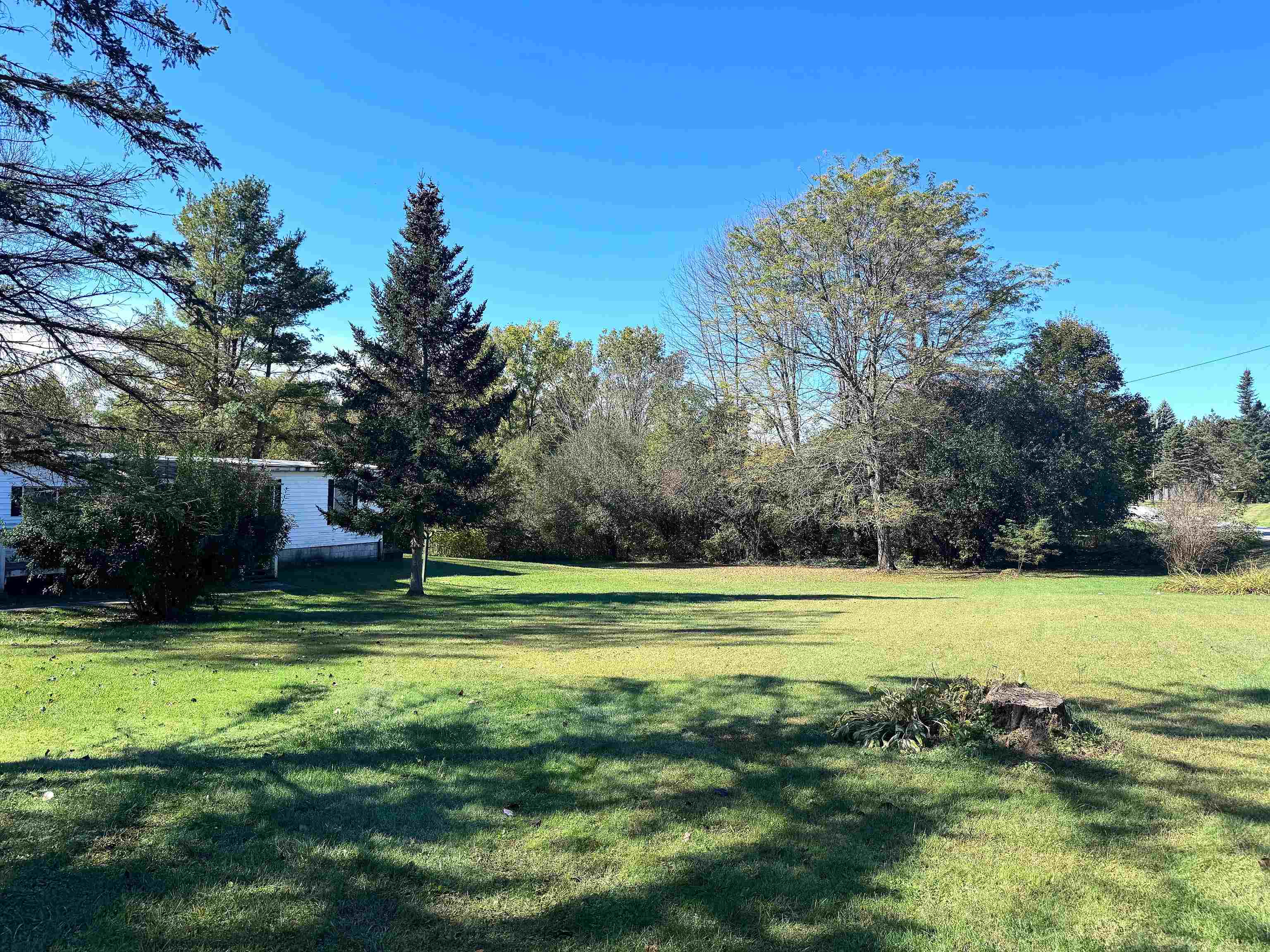 889 Overlea Road Property Photo 52