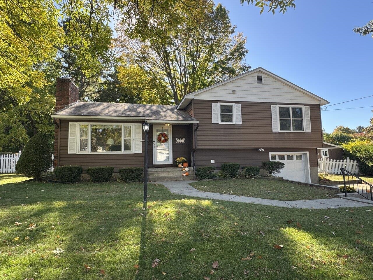 112 Abnaki Avenue Property Photo 1