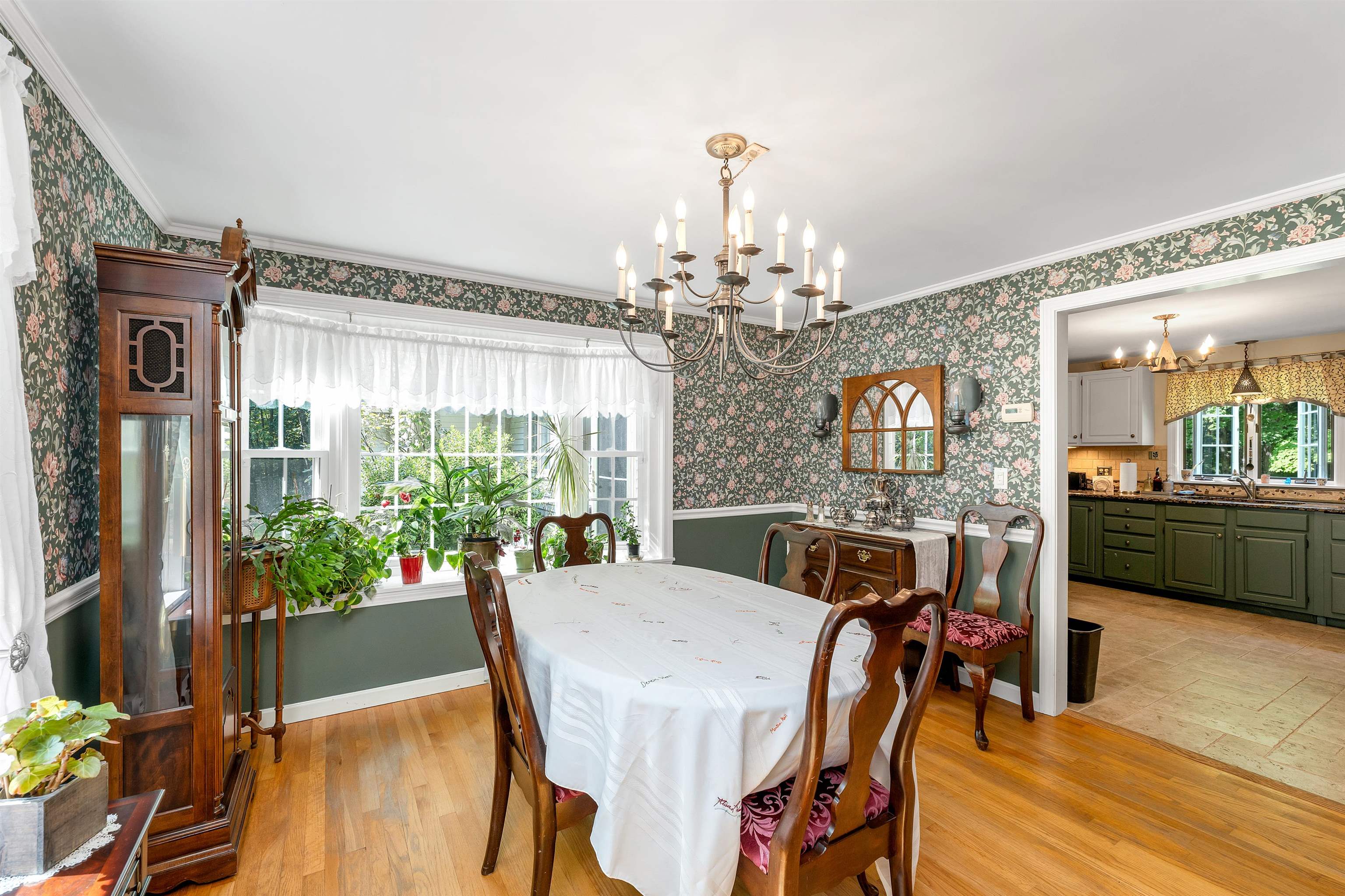 220 Governors Road Property Photo 10