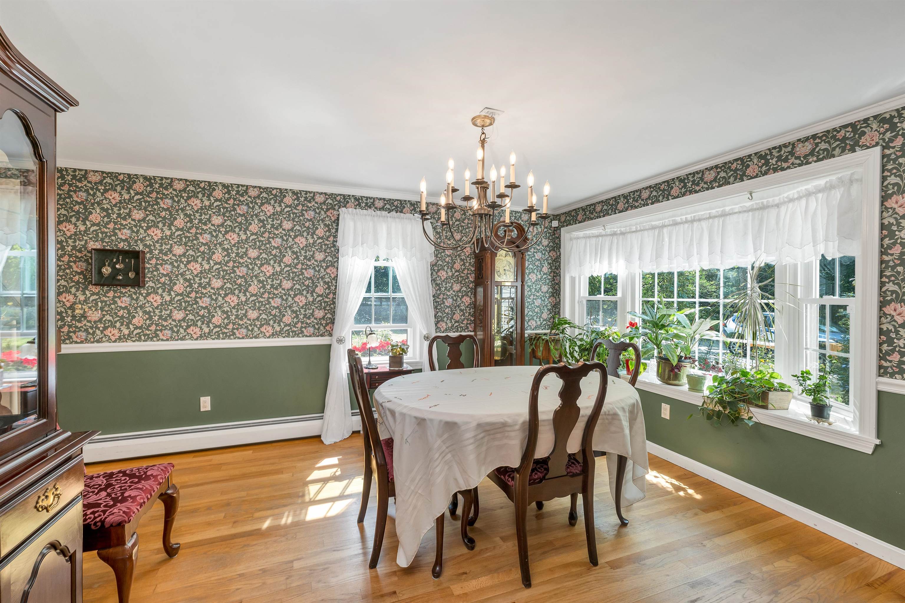 220 Governors Road Property Photo 11