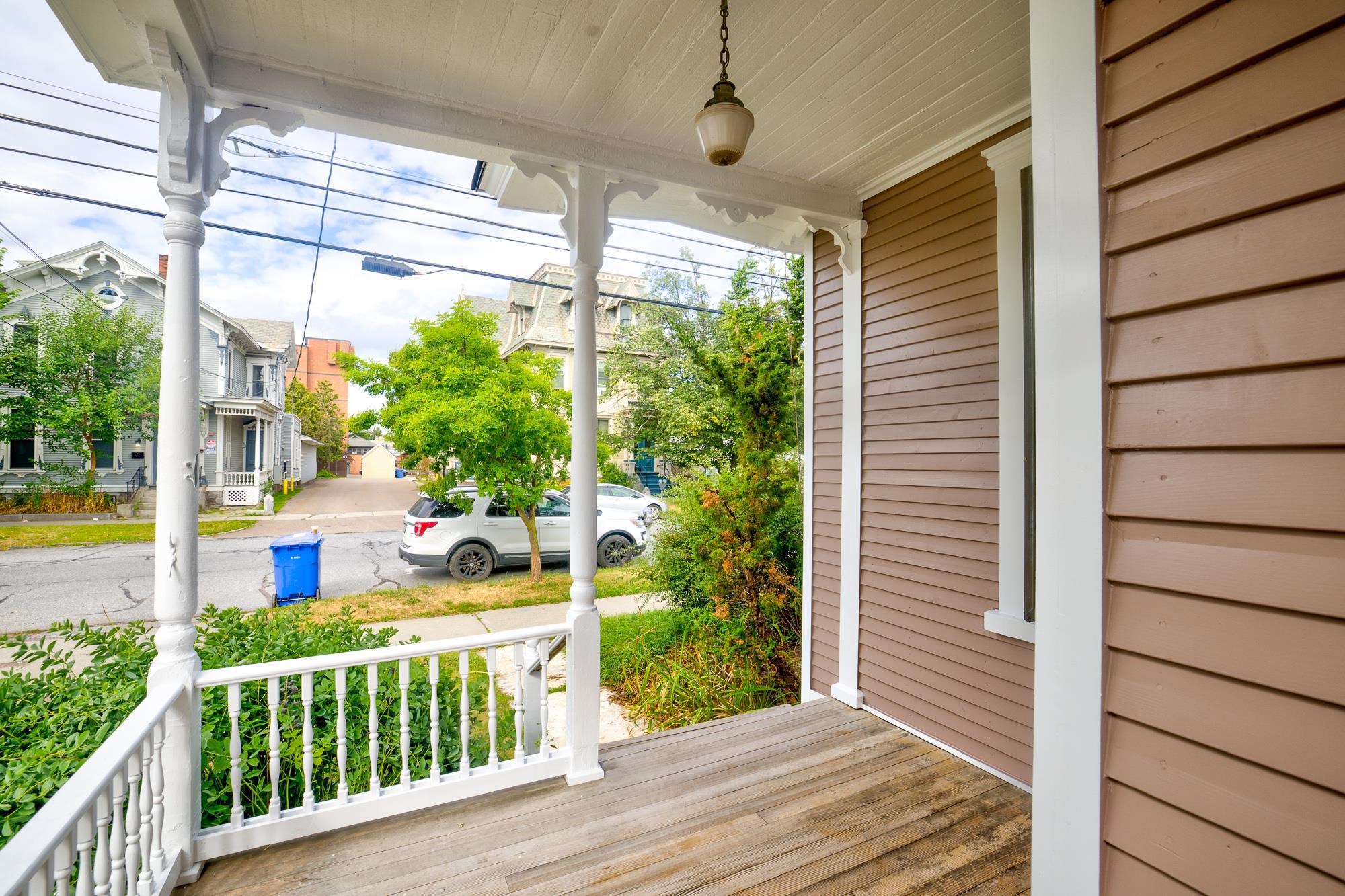 42 Elmwood Avenue Property Photo 4