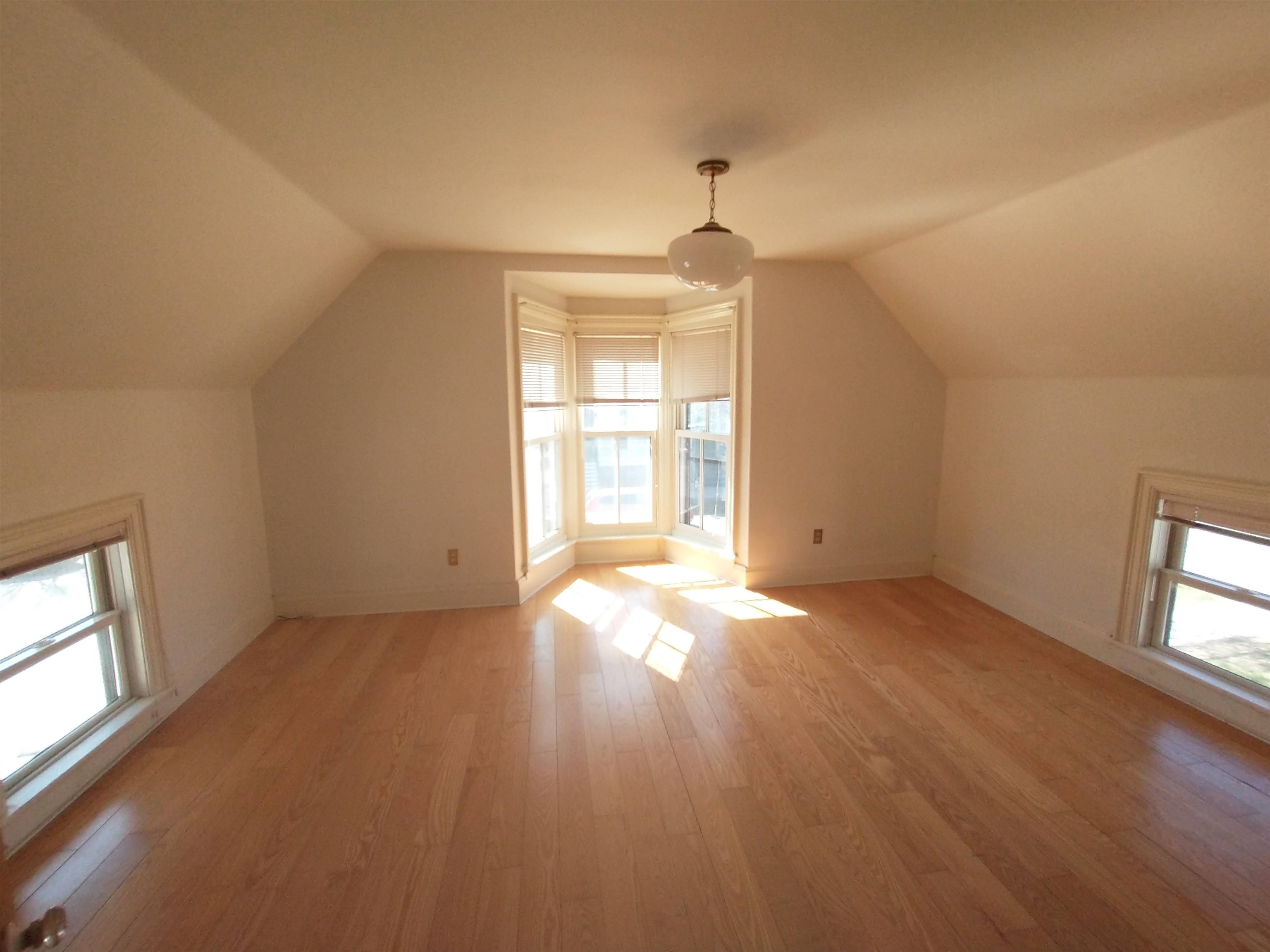 42 Elmwood Avenue Property Photo 29