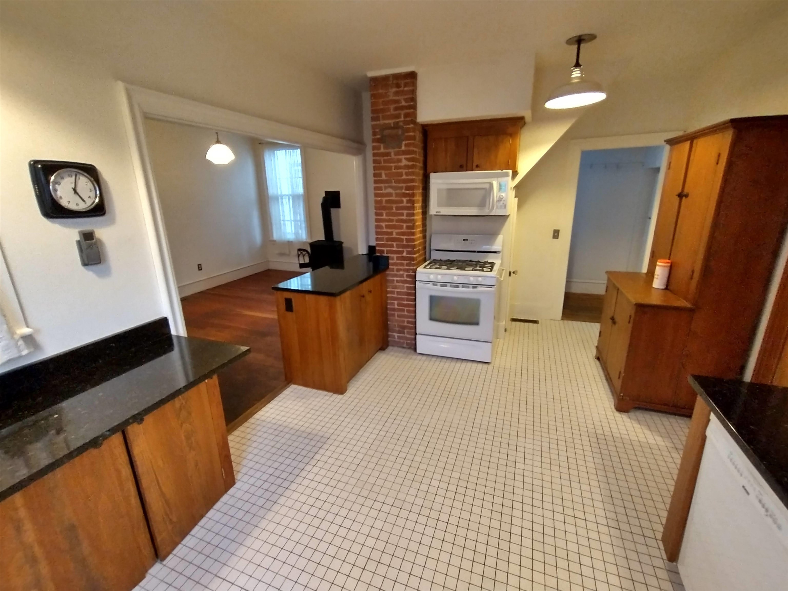 42 Elmwood Avenue Property Photo 35