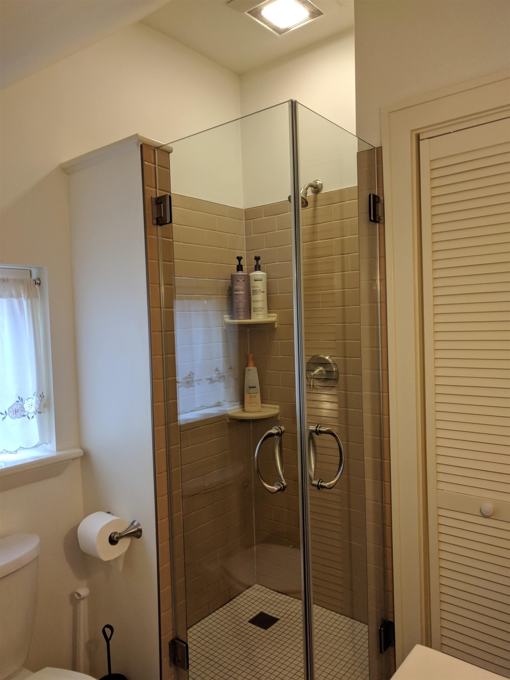 42 Elmwood Avenue Property Photo 47