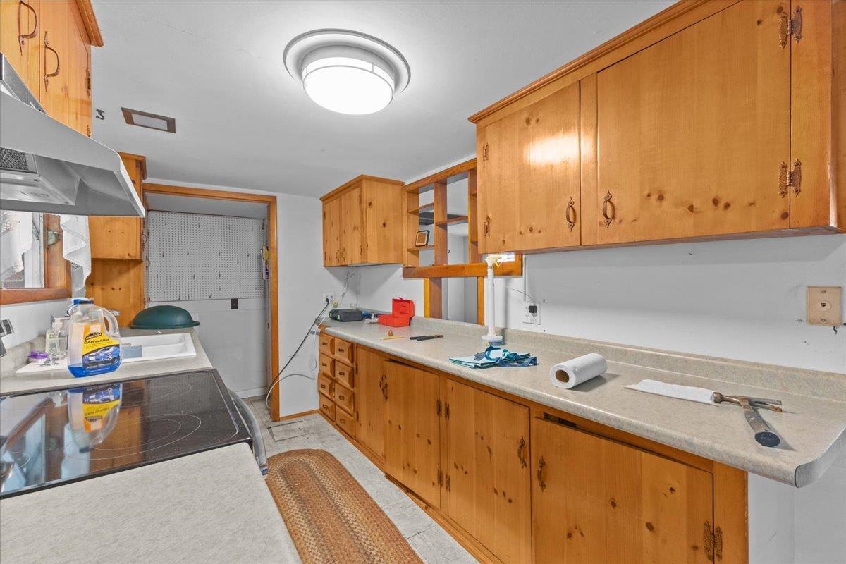 99 Oak Hill Road Property Photo 13