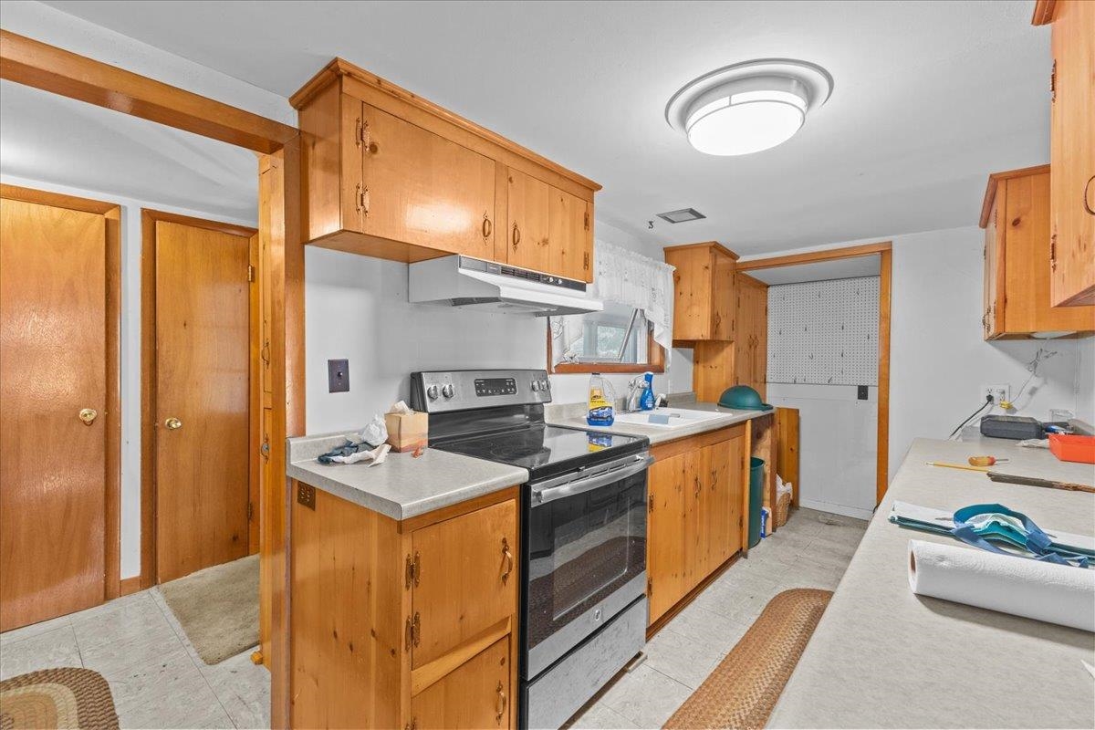 99 Oak Hill Road Property Photo 15