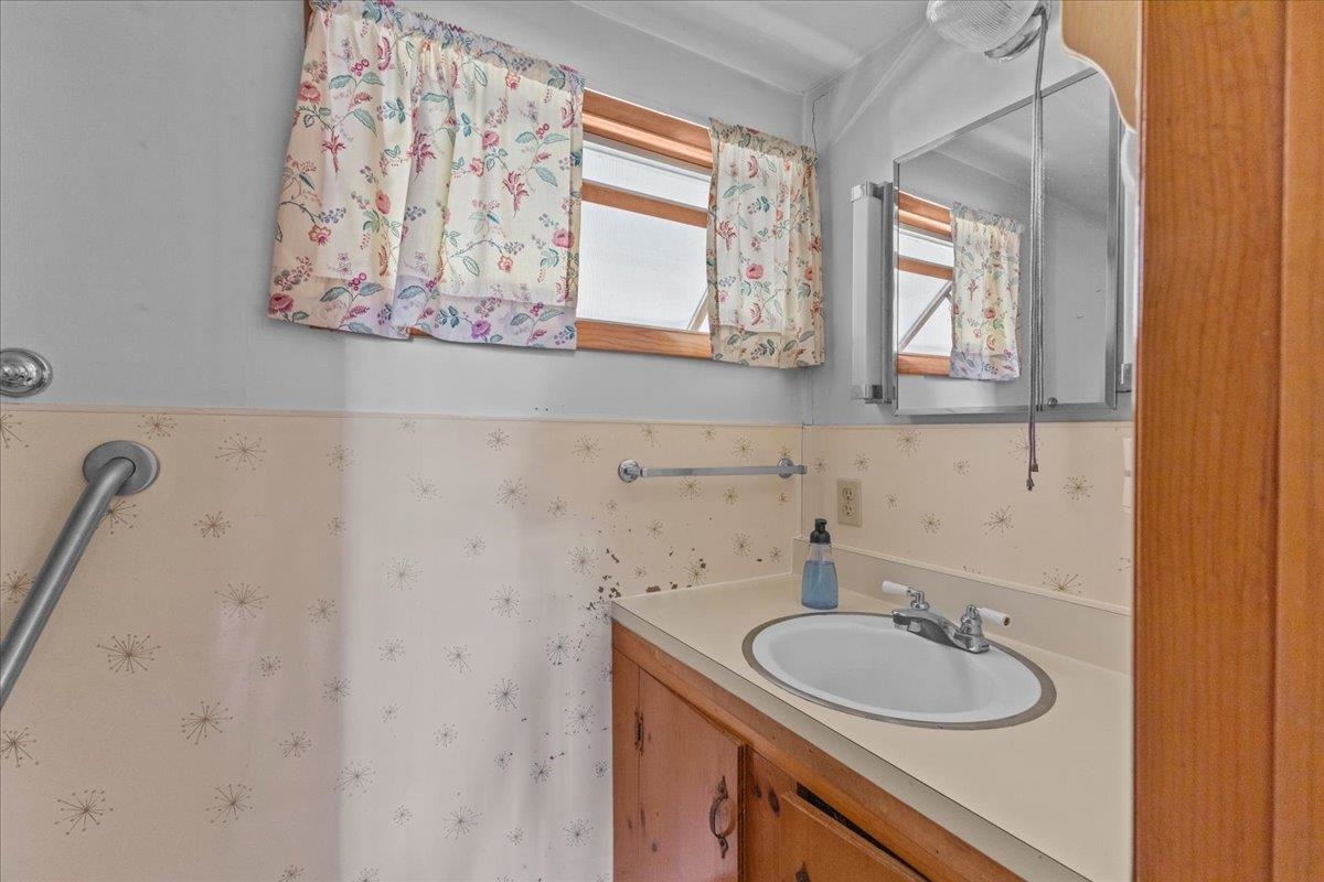 99 Oak Hill Road Property Photo 26