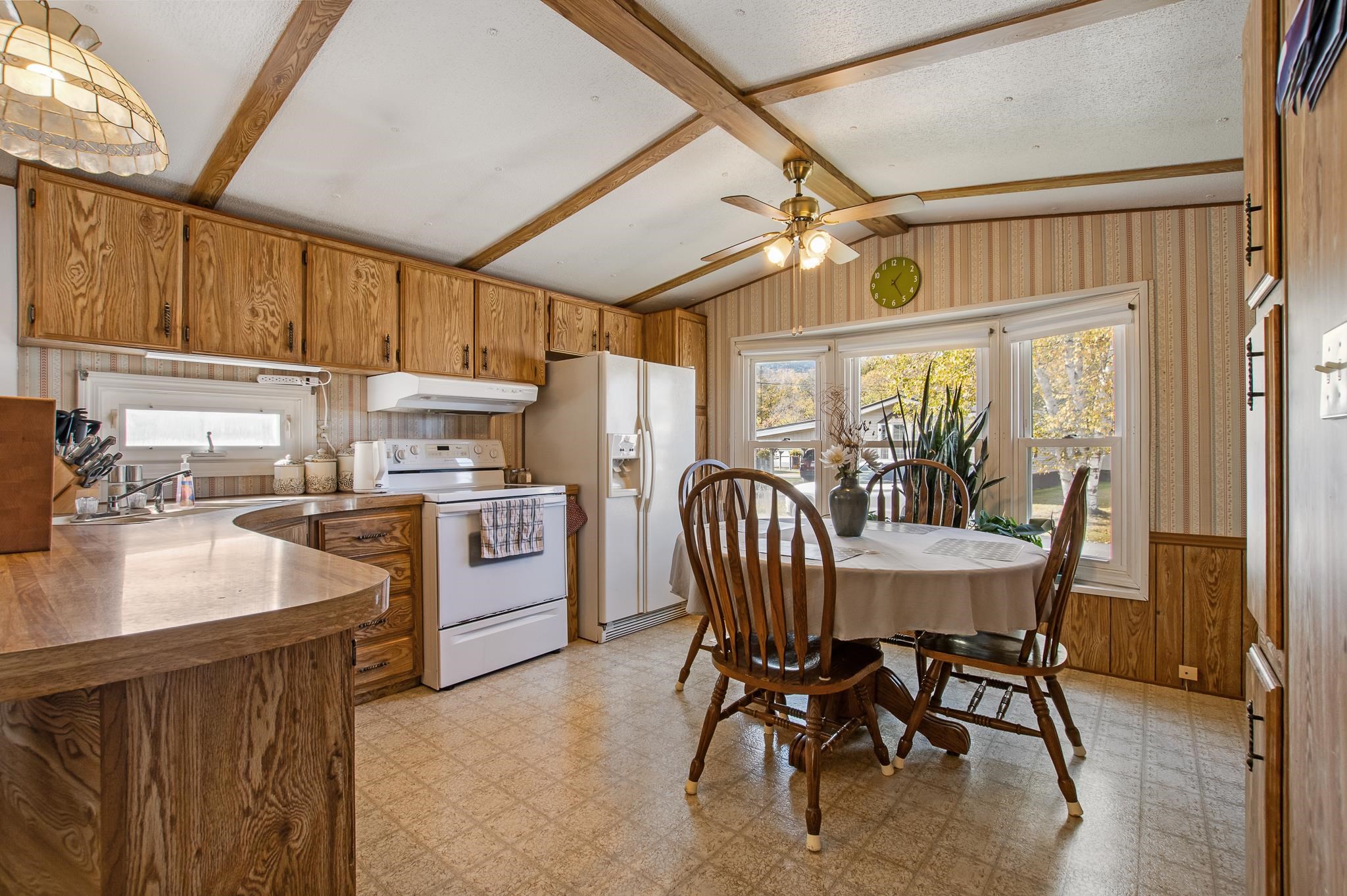 6 Pine Street Property Photo 5