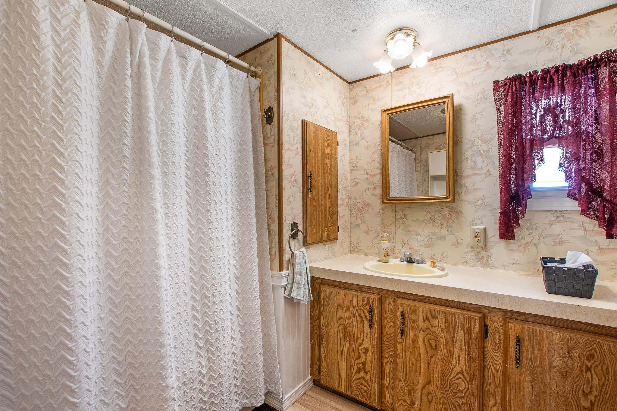 6 Pine Street Property Photo 20