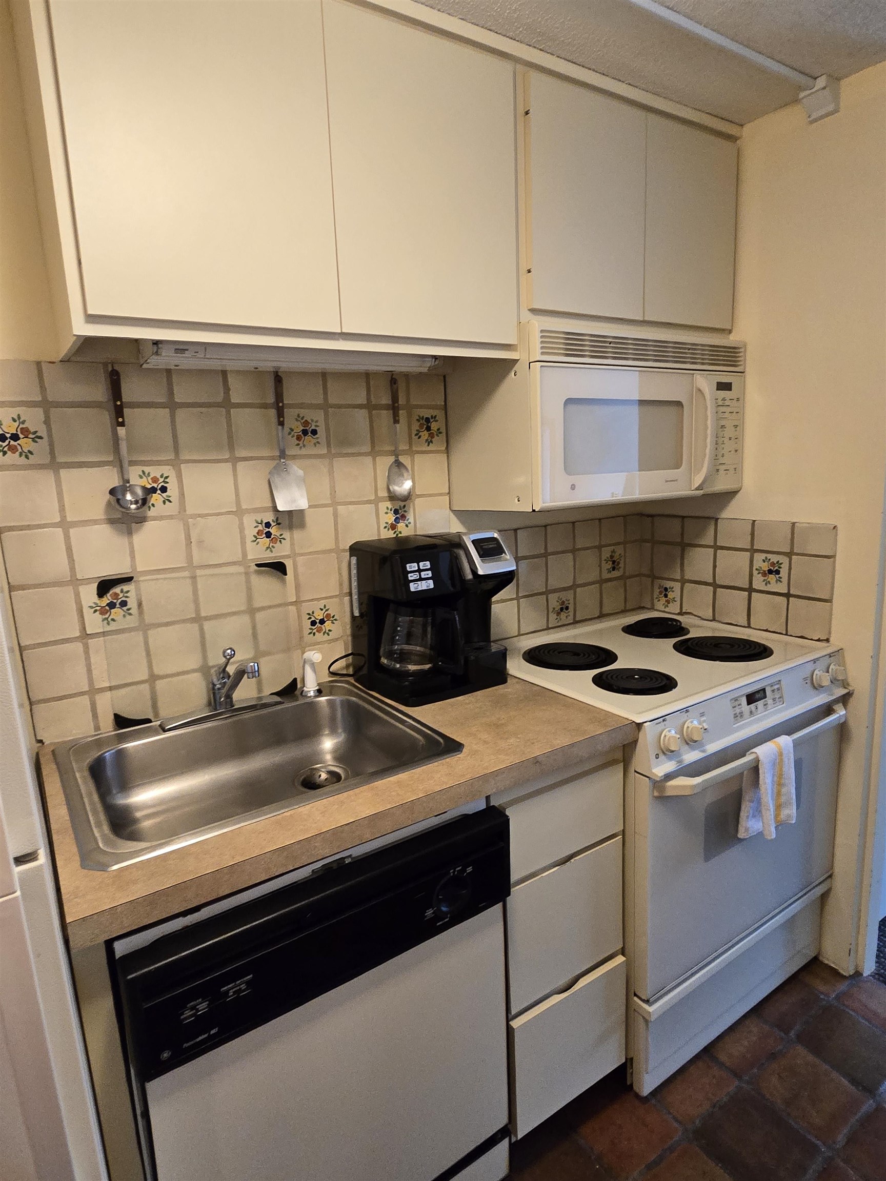 46 Packards Road Property Photo 7