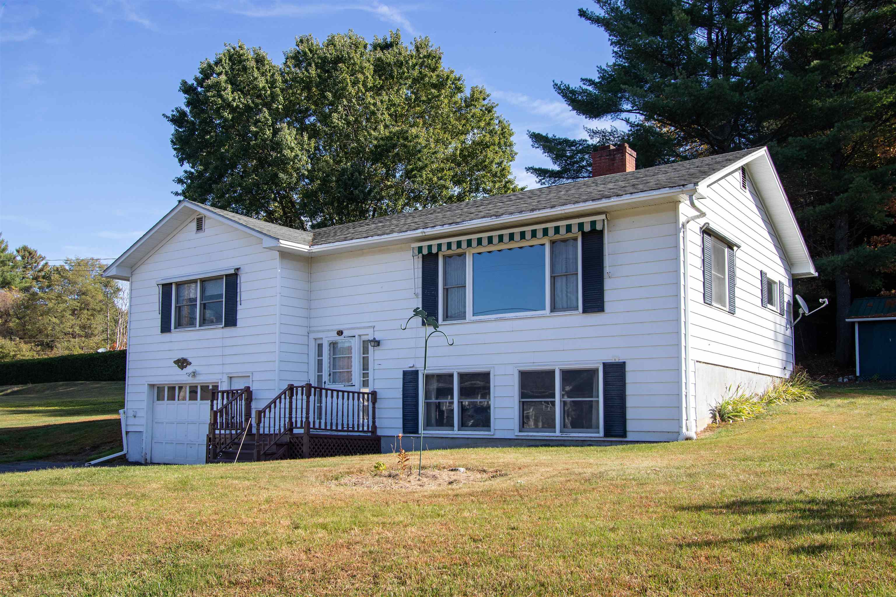 51 Cross Avenue Property Photo 1