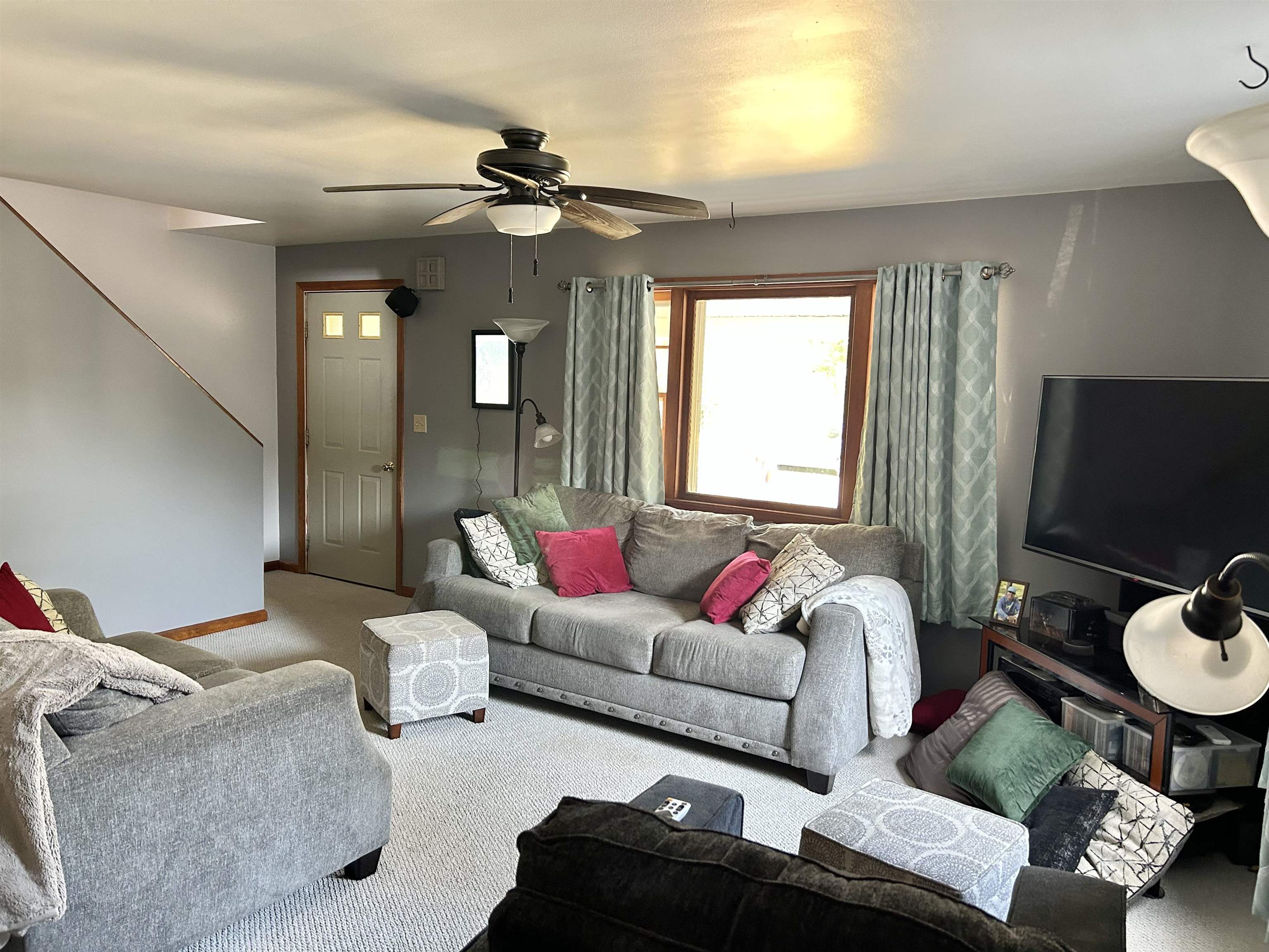 2083 North Avenue Property Photo 12