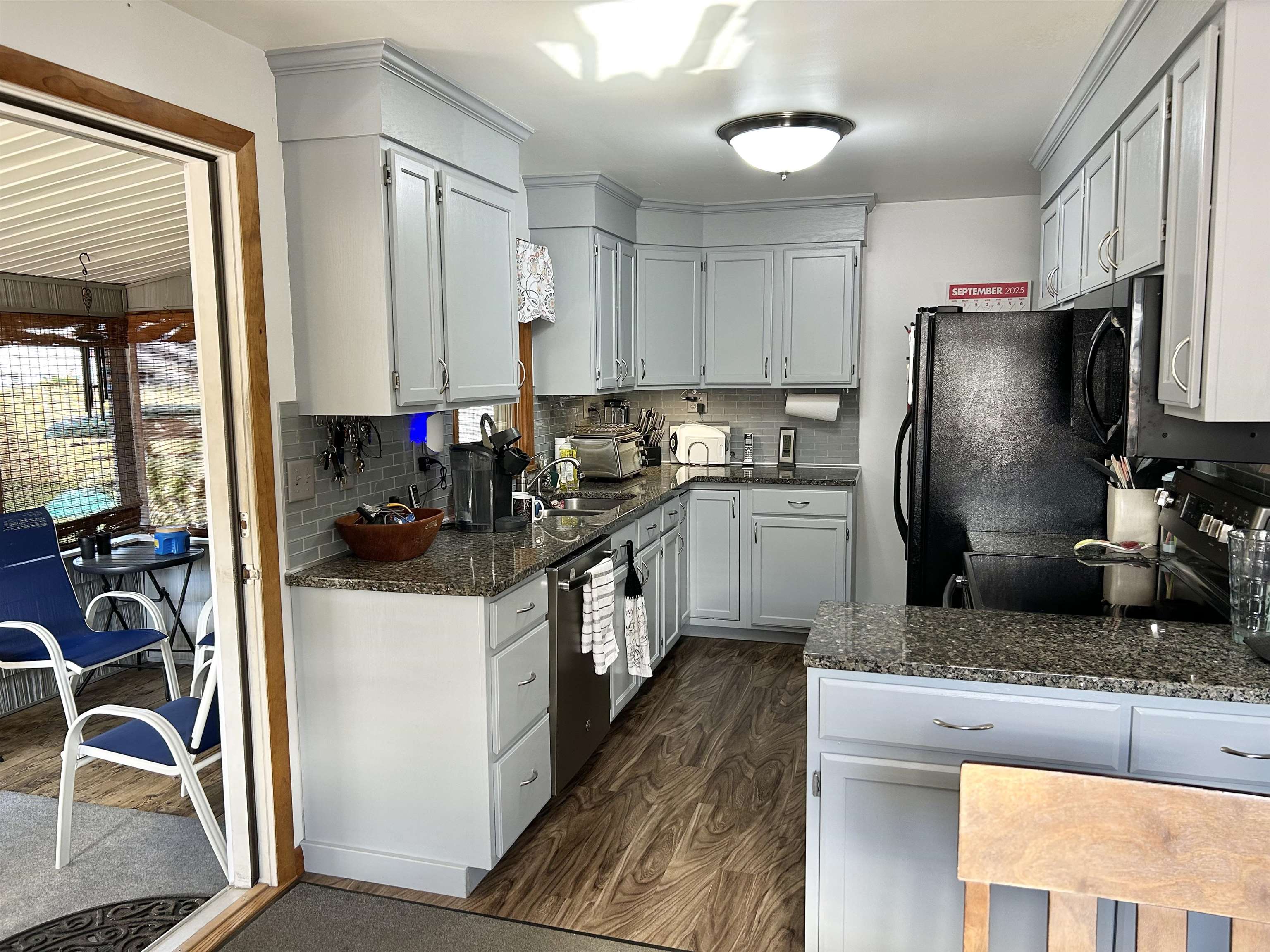 2083 North Avenue Property Photo 21