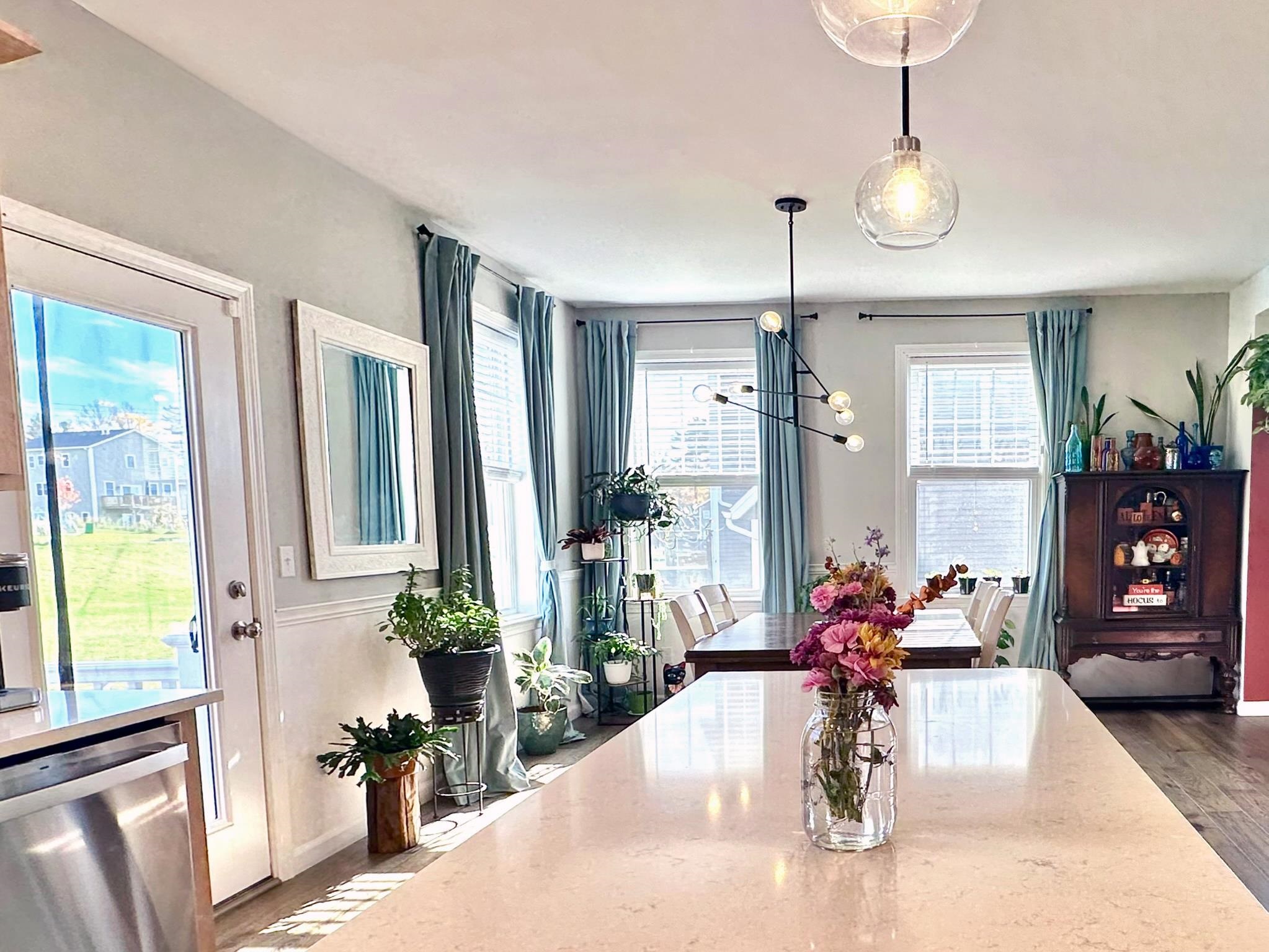 166 Horseshoe Circle Property Photo 5