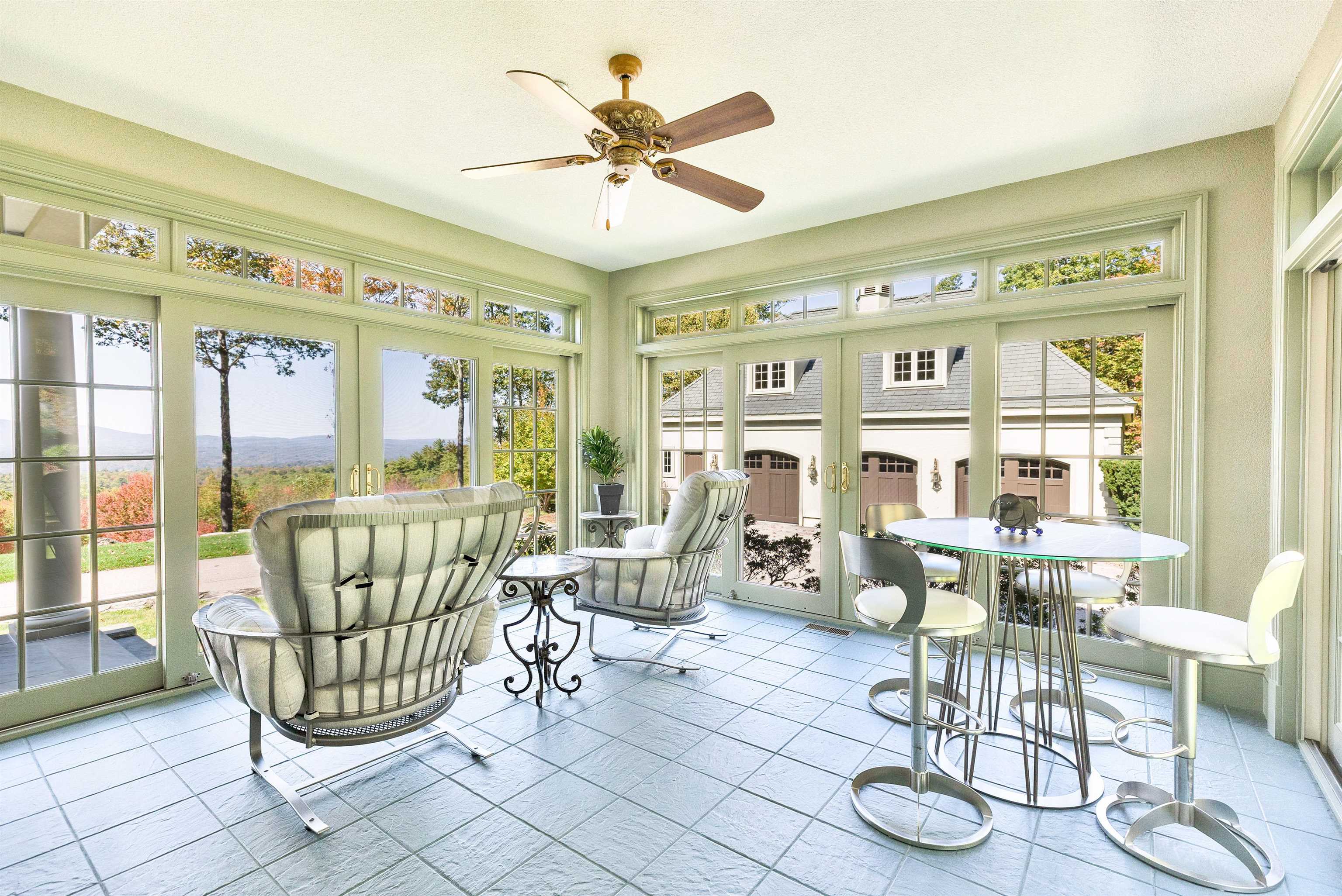 59 Westview Drive Property Photo 17