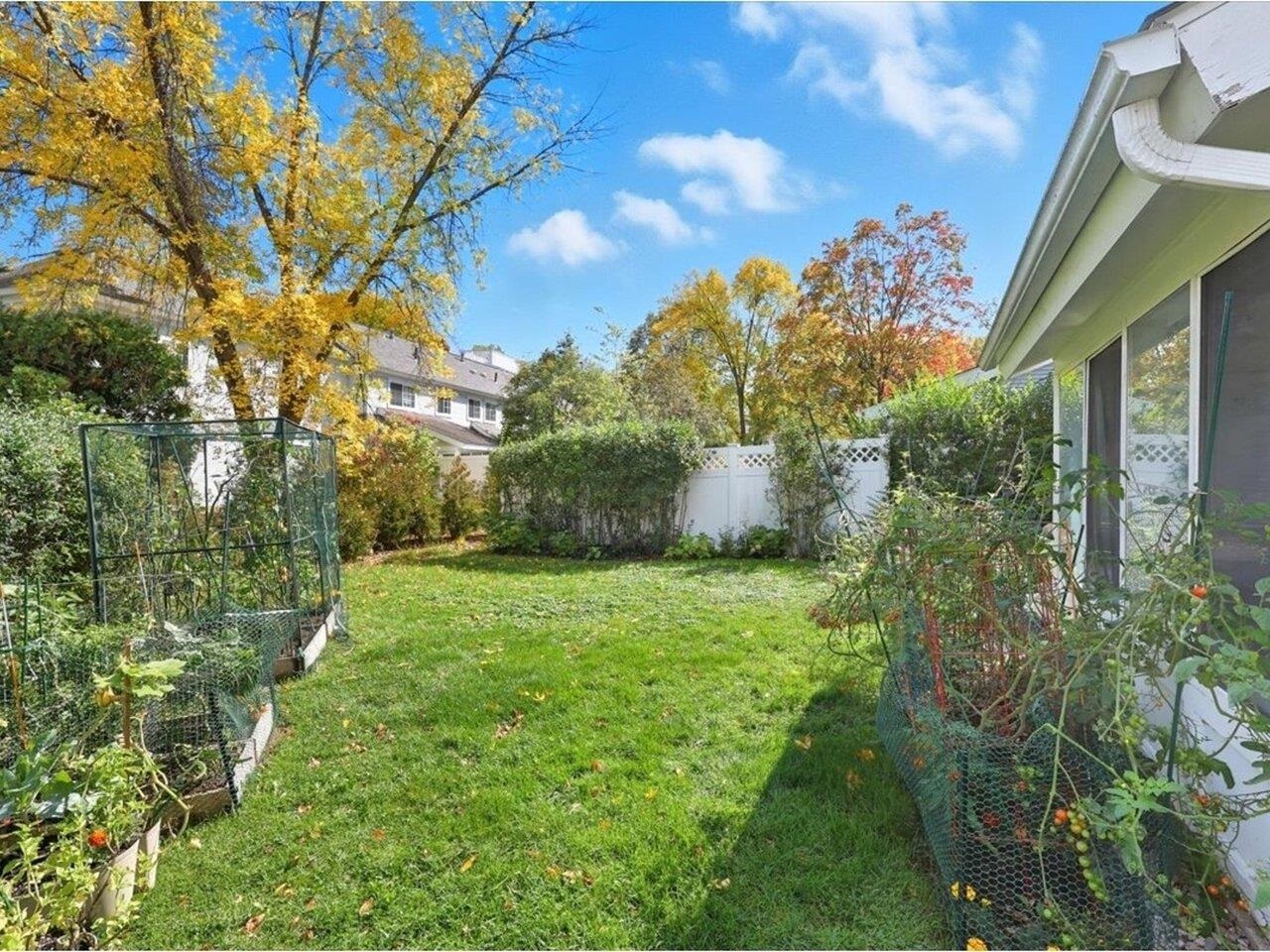 41 Southwind Drive Property Photo 34