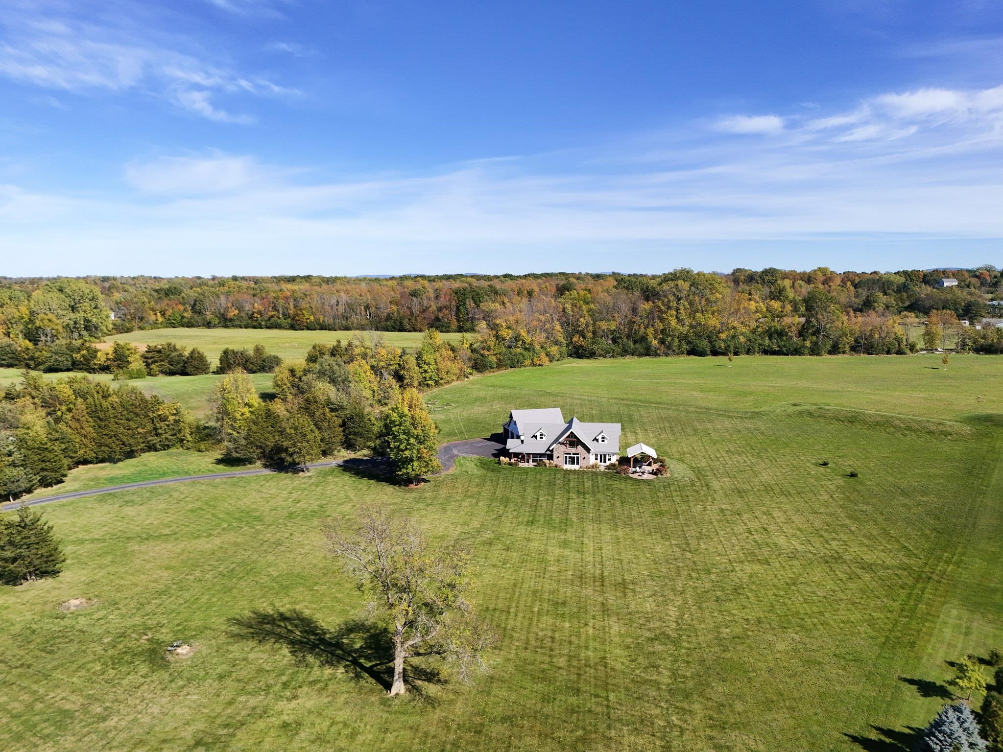 124 West Shore Road Property Photo 9