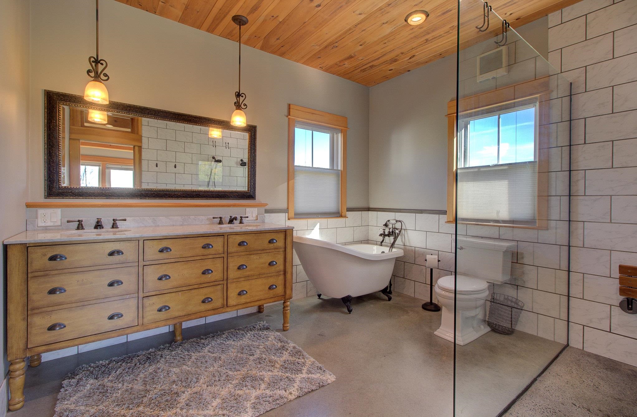 124 West Shore Road Property Photo 36