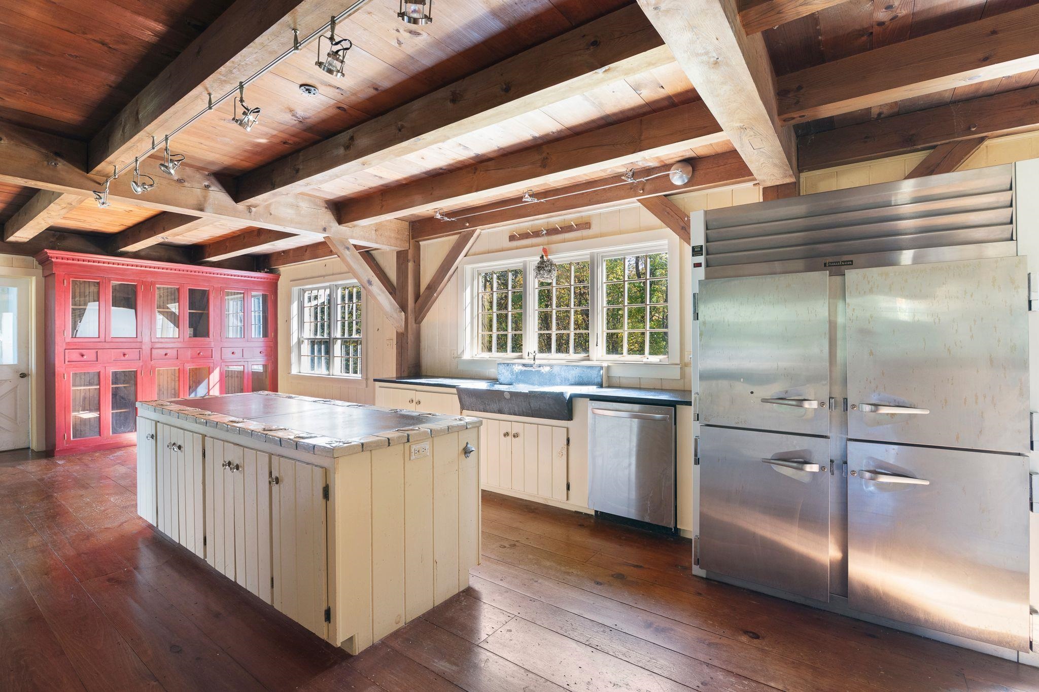 131 Stark Road Property Photo 7