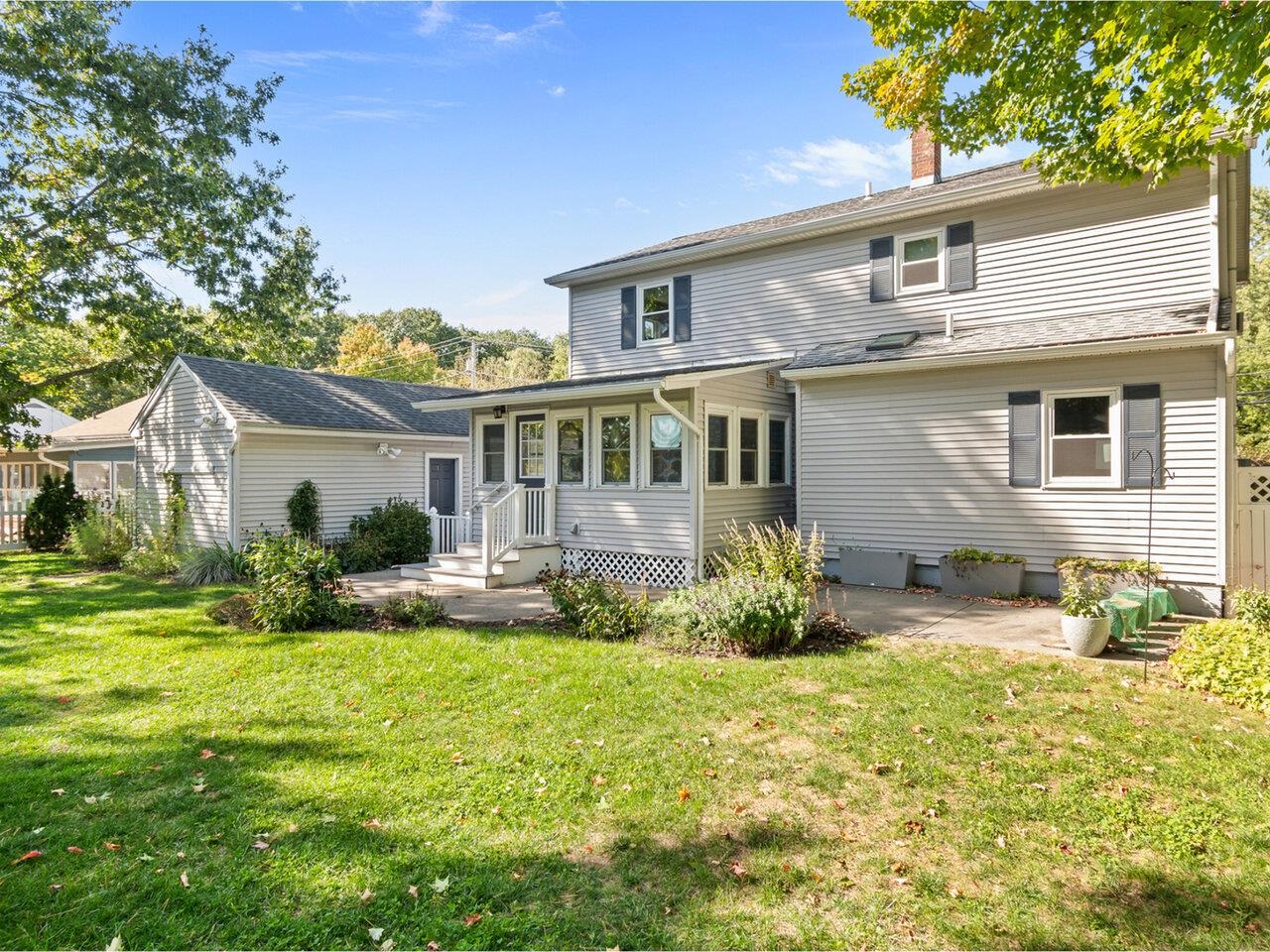 17 Westward Drive Property Photo 32