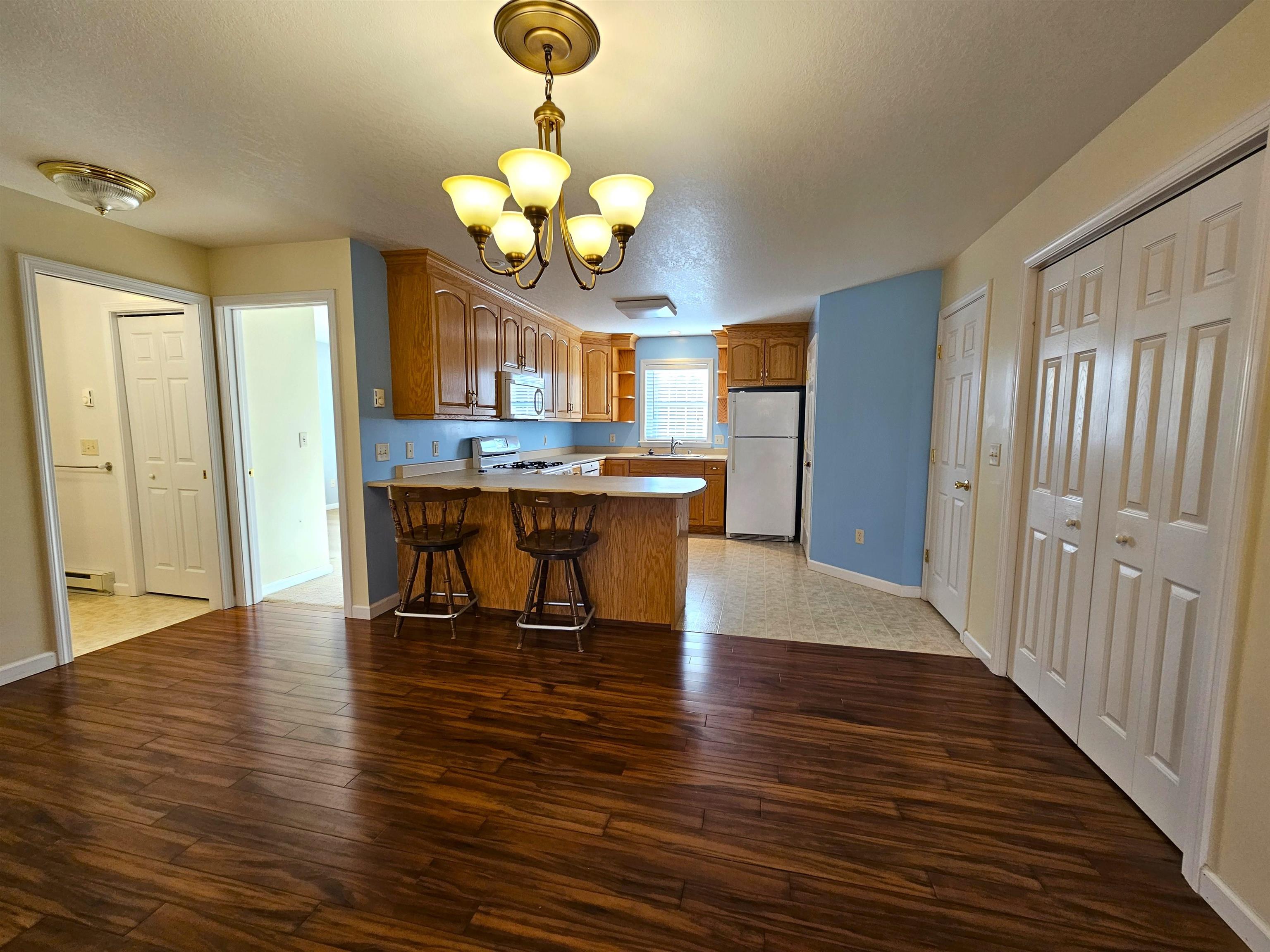 78 Kingsbury Circle Property Photo 10