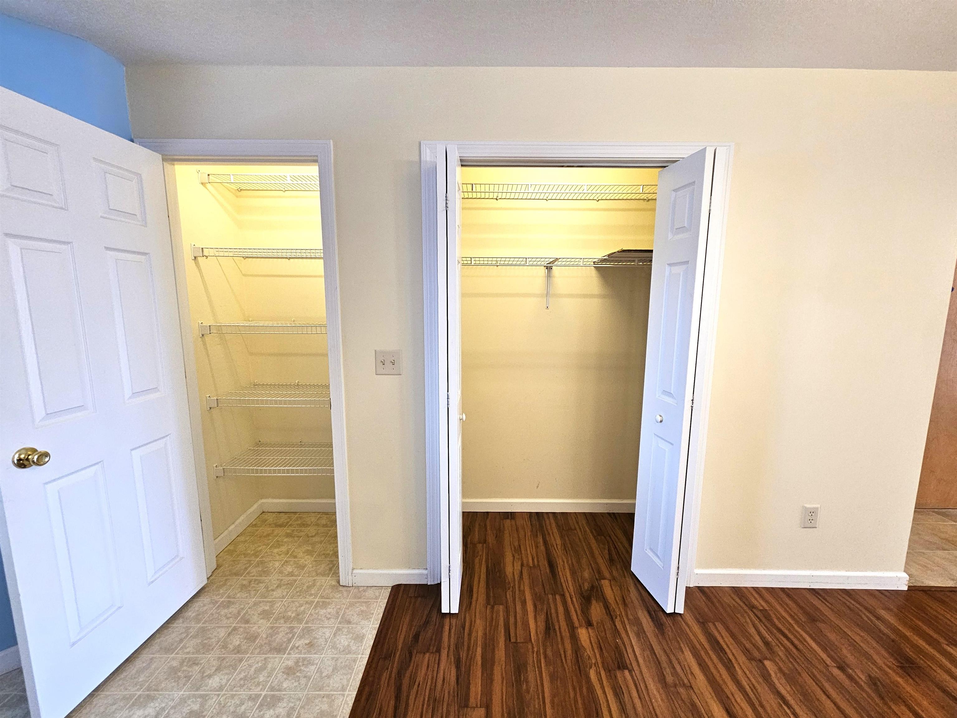 78 Kingsbury Circle Property Photo 11