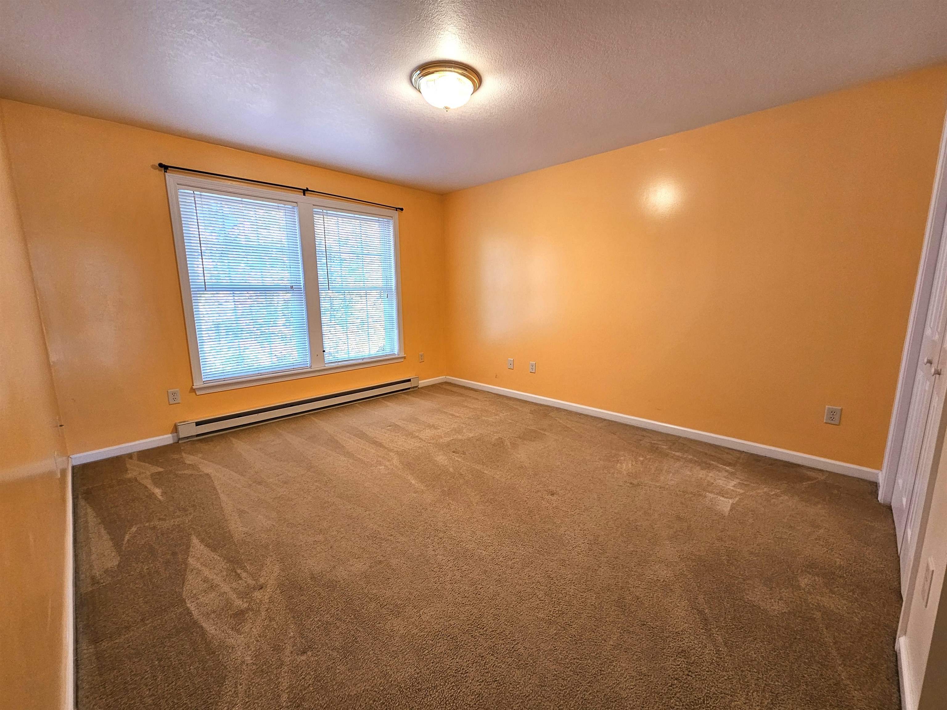 78 Kingsbury Circle Property Photo 15