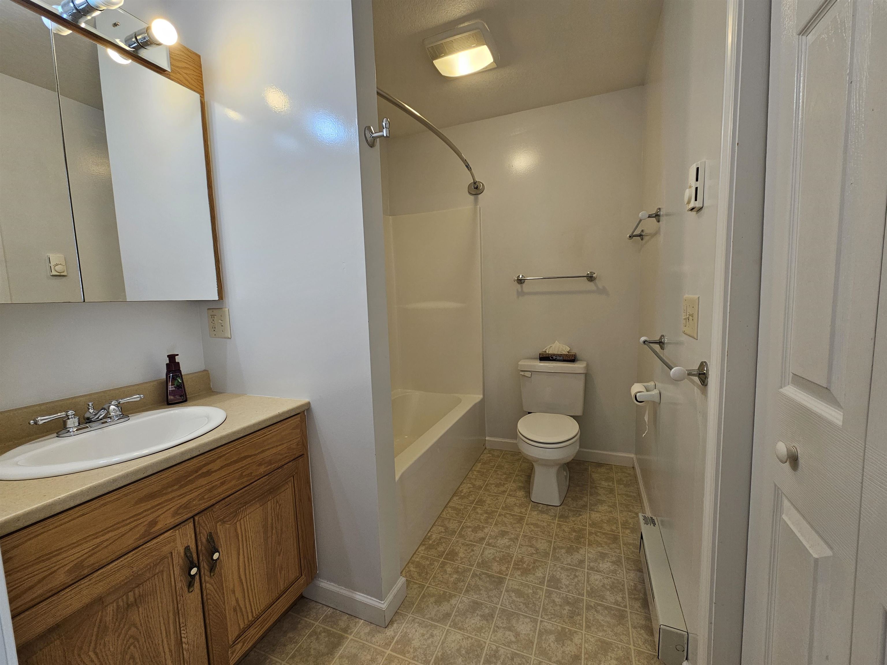 78 Kingsbury Circle Property Photo 19