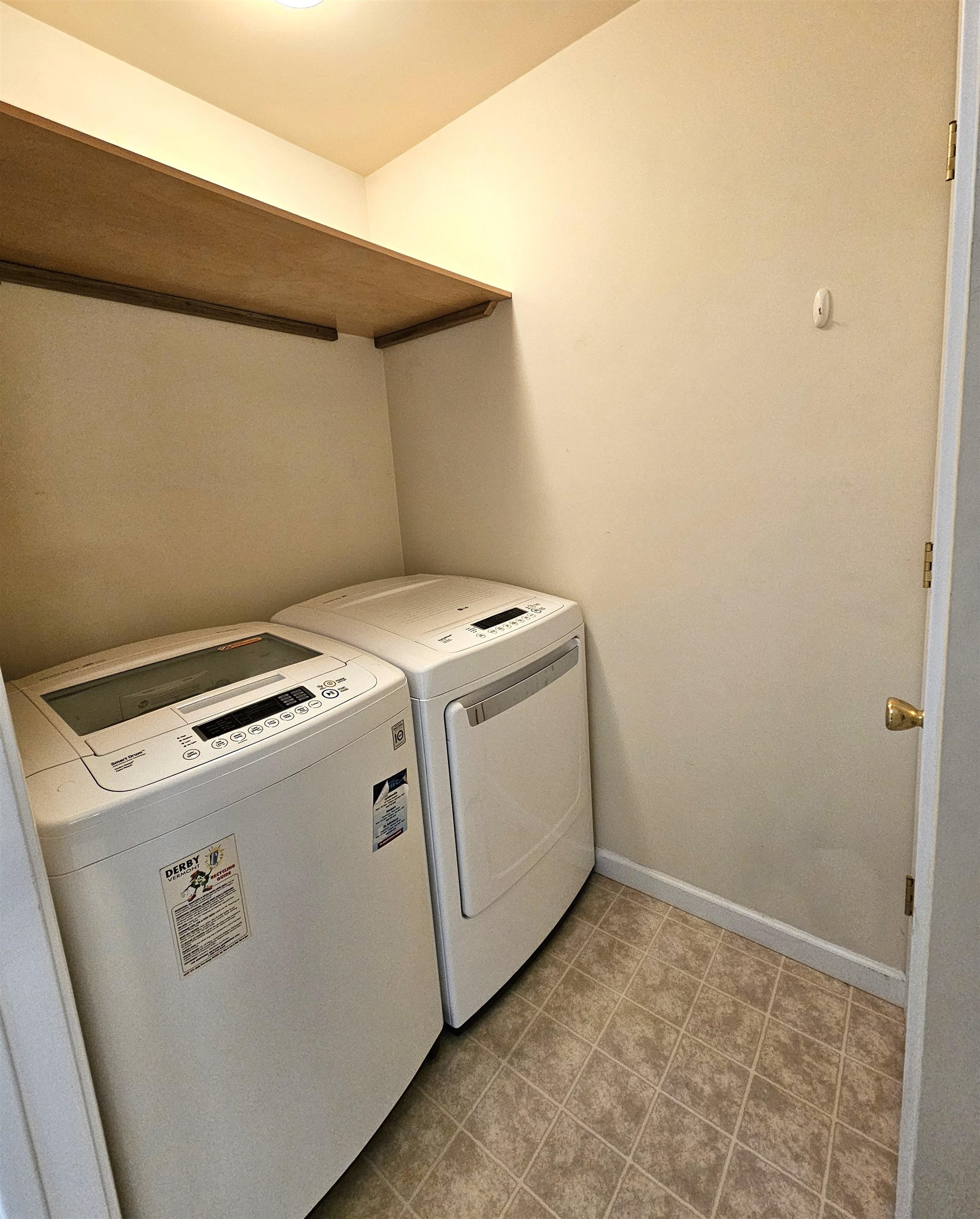 78 Kingsbury Circle Property Photo 20
