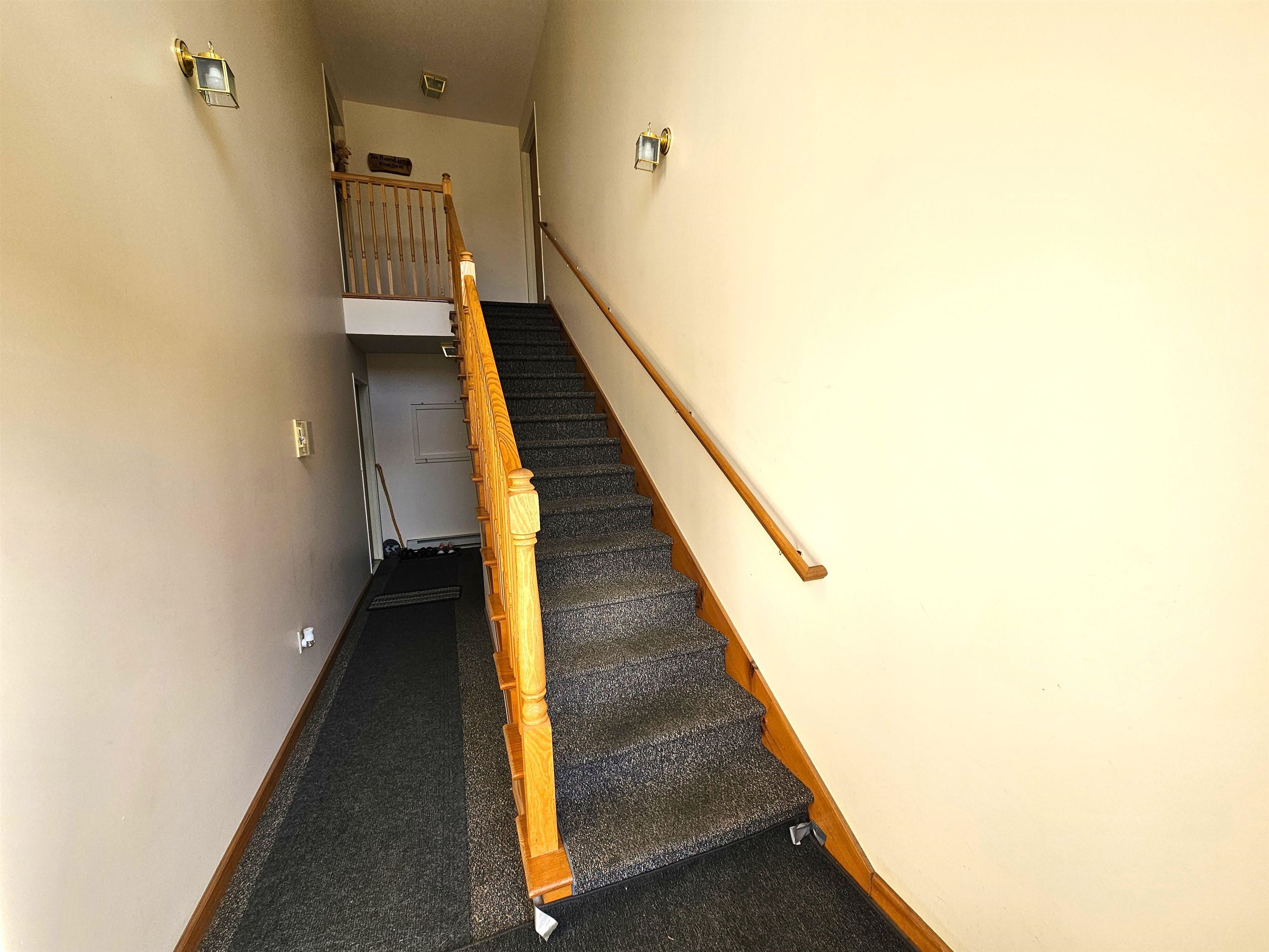 78 Kingsbury Circle Property Photo 22
