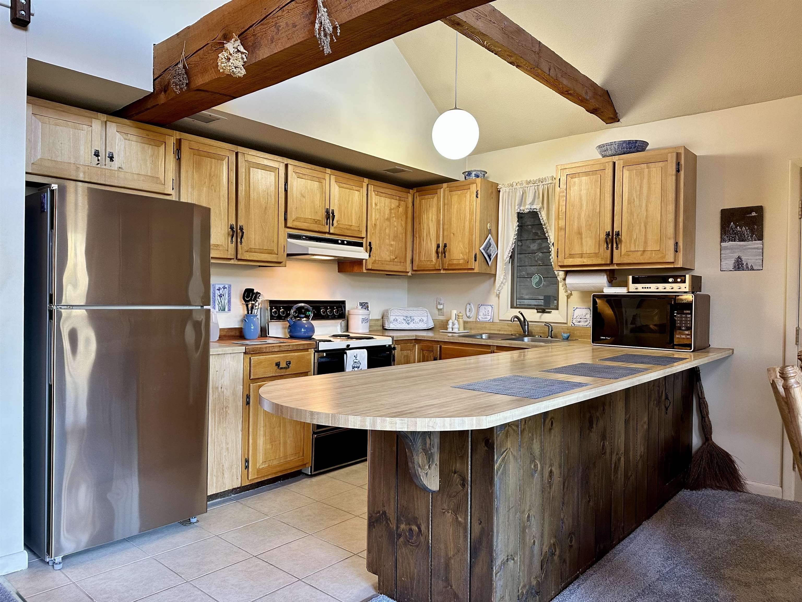 1724 Sangamon Road Property Photo 11