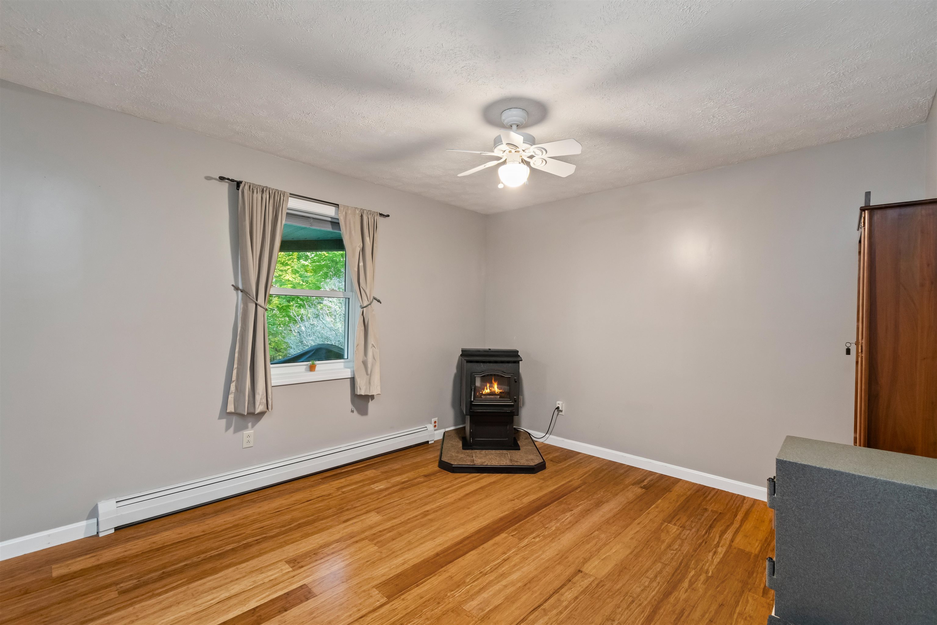 446 Sanderson Road Property Photo 16