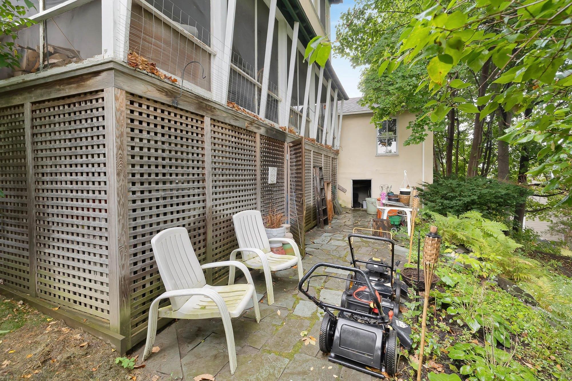 91 Tremont Street Property Photo 3