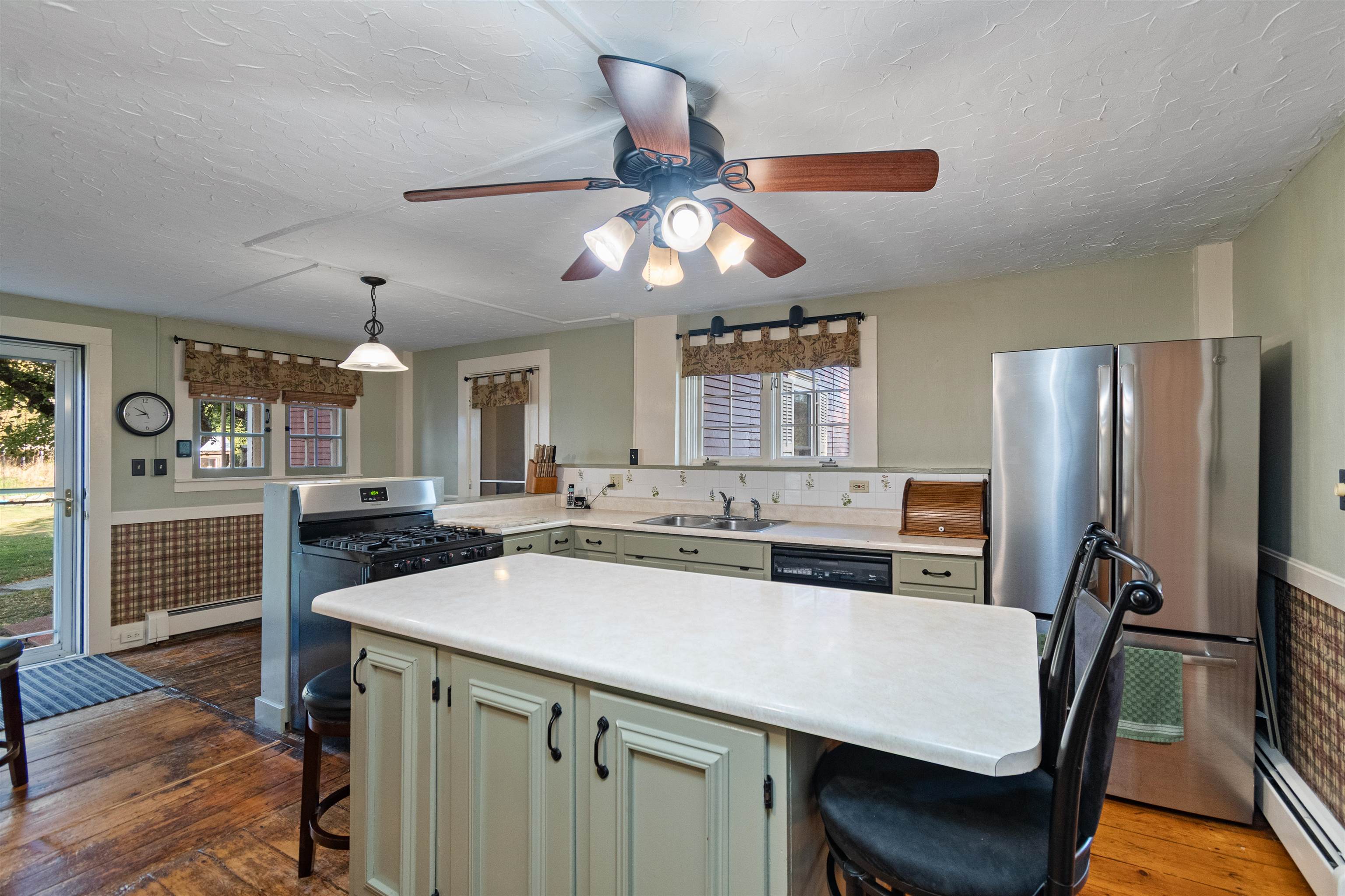 1632 Bradley Road Property Photo 6