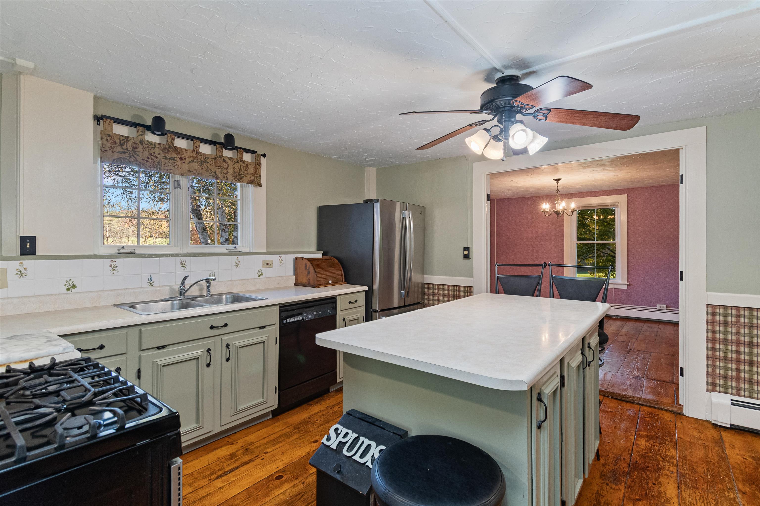 1632 Bradley Road Property Photo 11