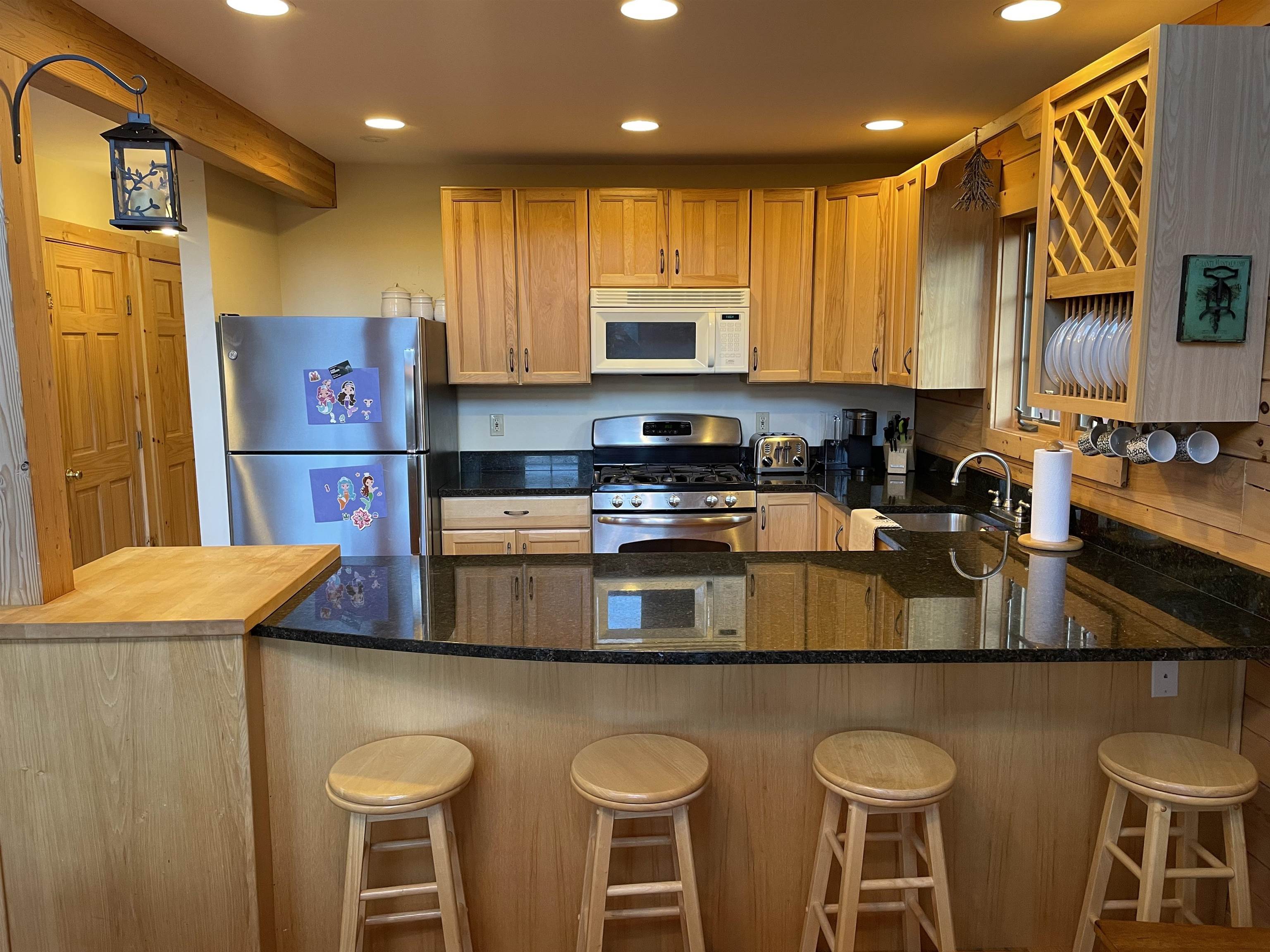 2 Aspen Lane Property Photo 8