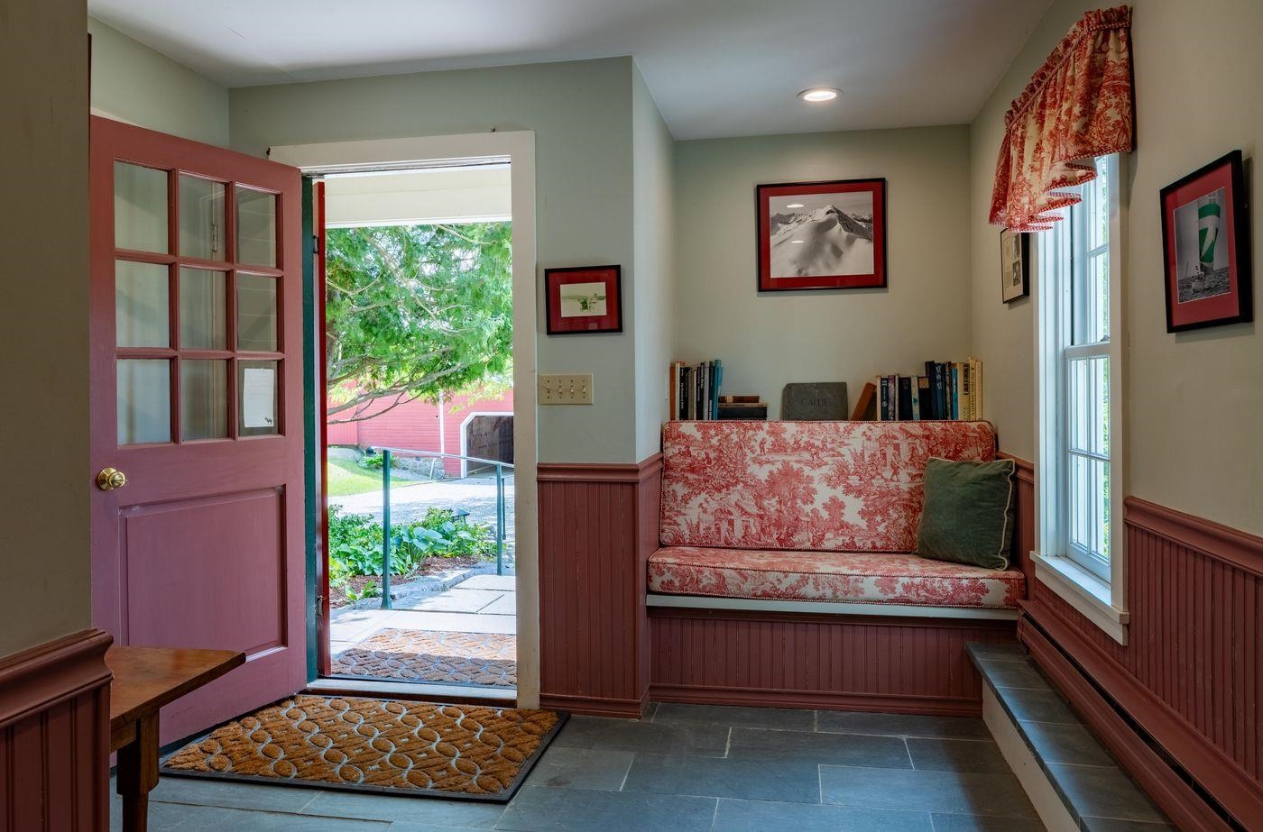 1028 Converse Bay Road Property Photo 14