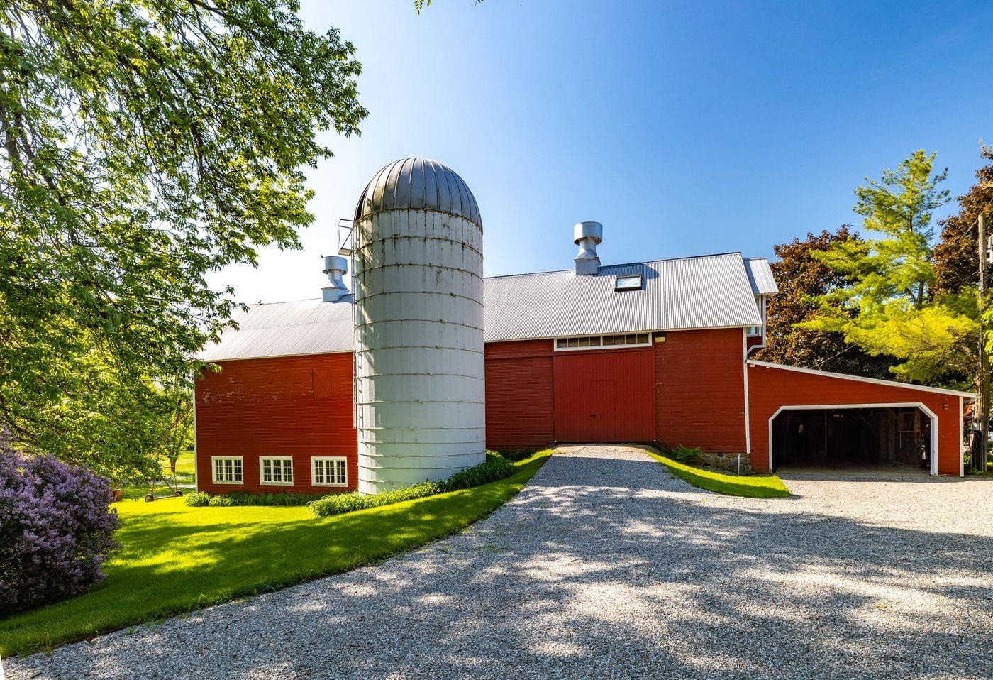 1028 Converse Bay Road Property Photo 23