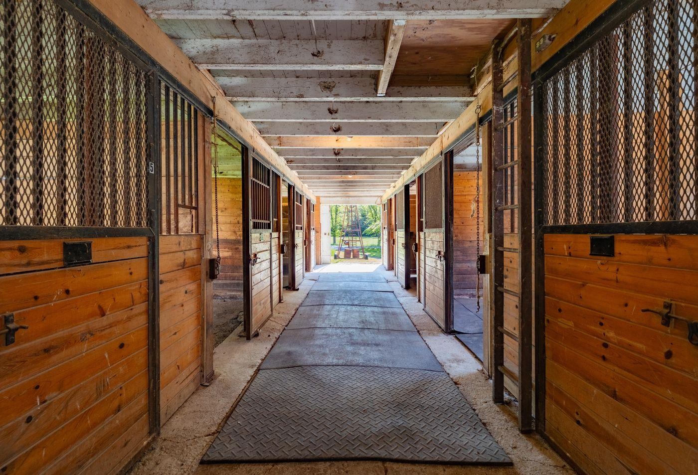 1028 Converse Bay Road Property Photo 27