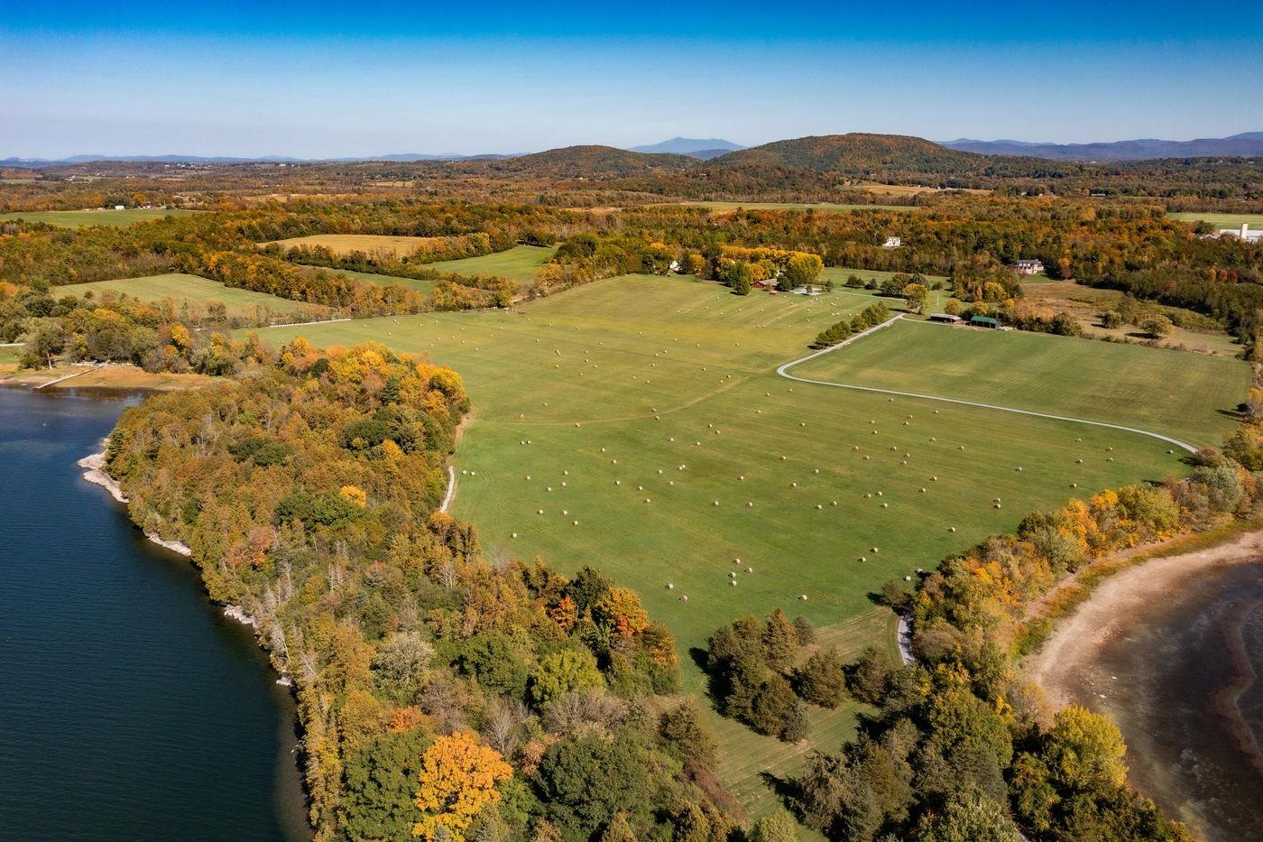 1028 Converse Bay Road Property Photo 40