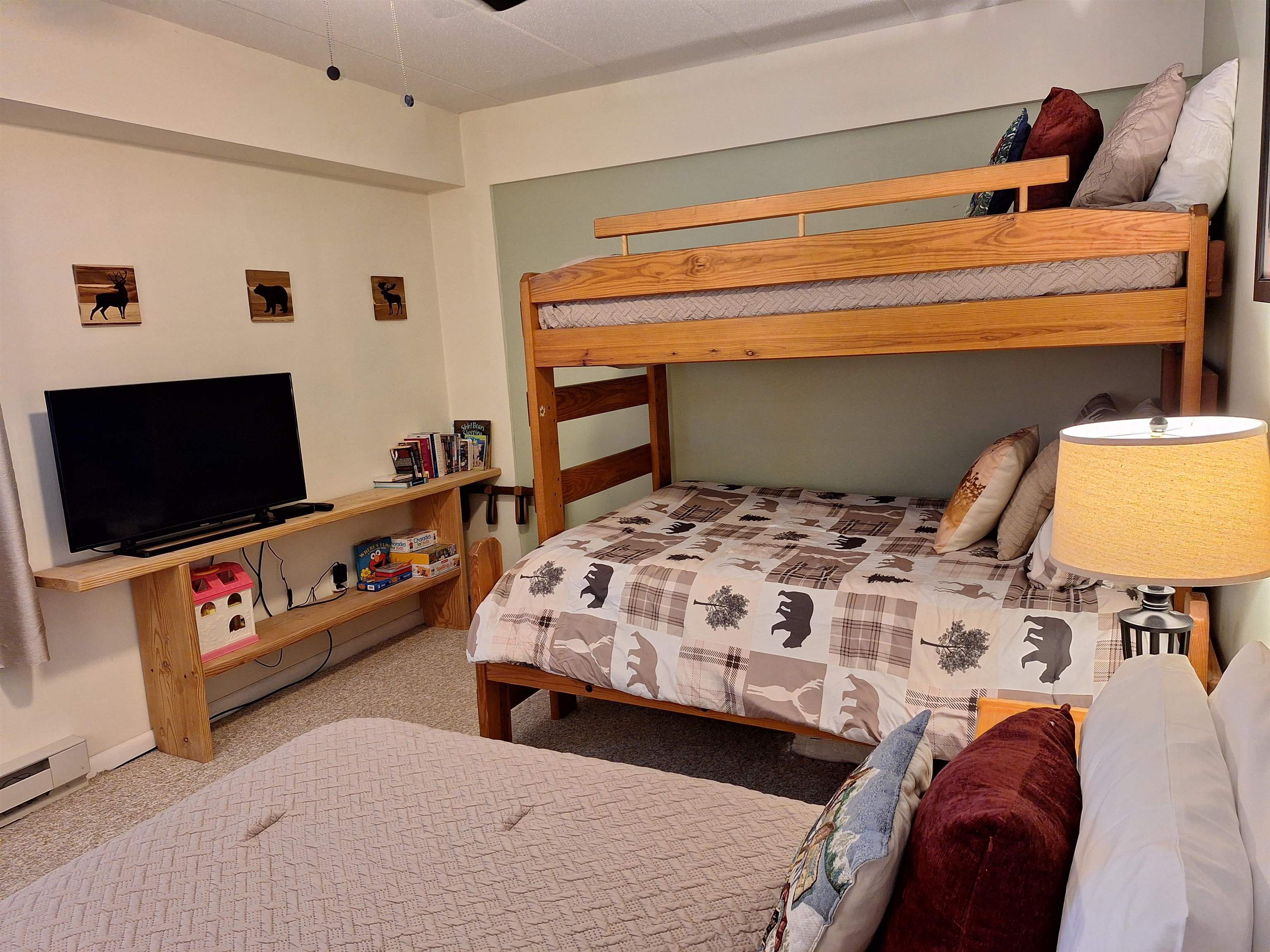 137 East Mountain Road Property Photo 20