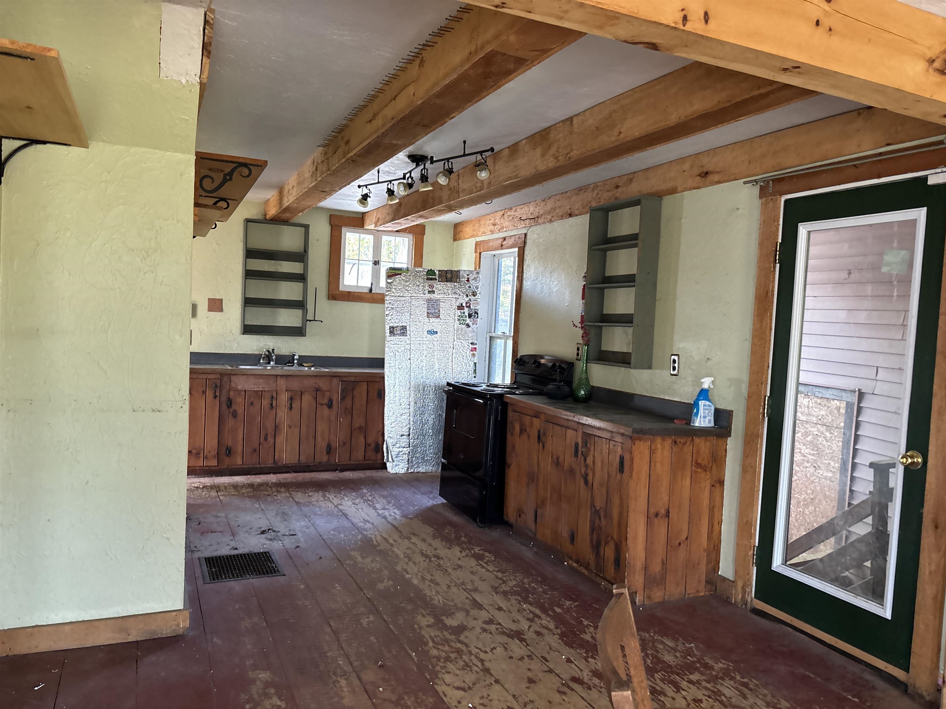 5 & 17 Berry Hill Property Photo 7