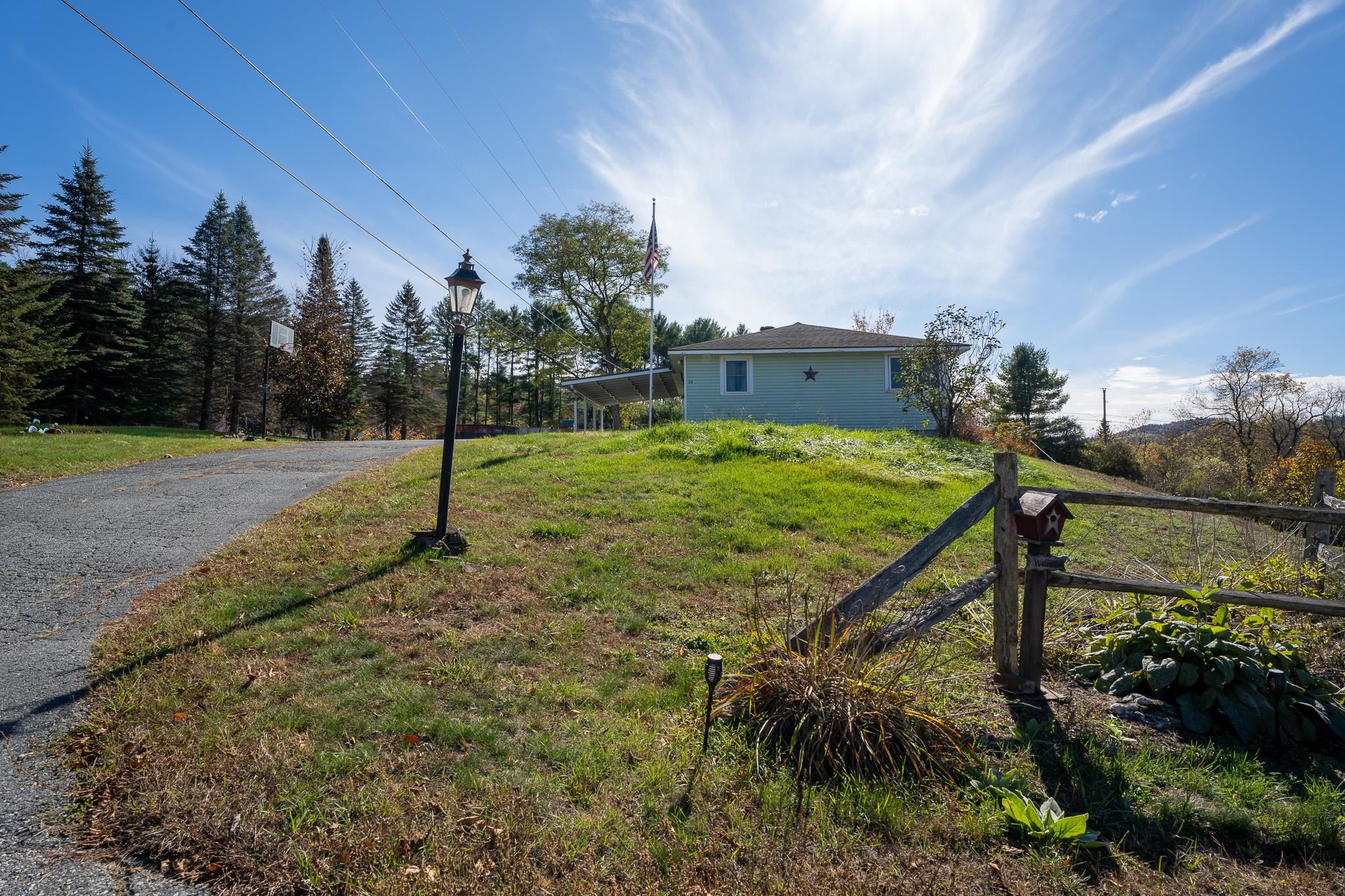96 Stetson Terrace Property Photo 3