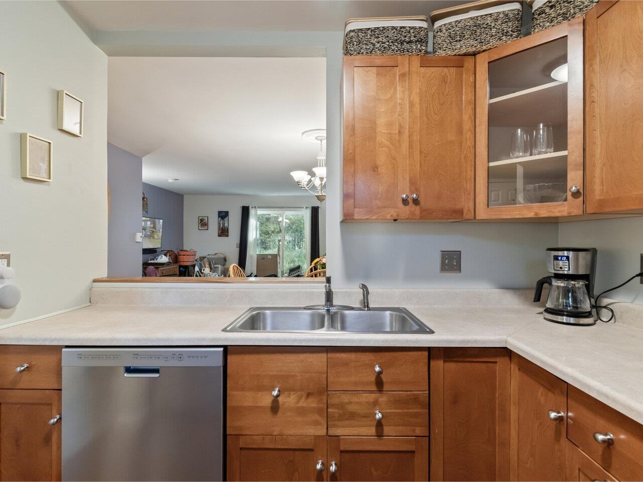 254 Twin Oaks Terrace Property Photo 4