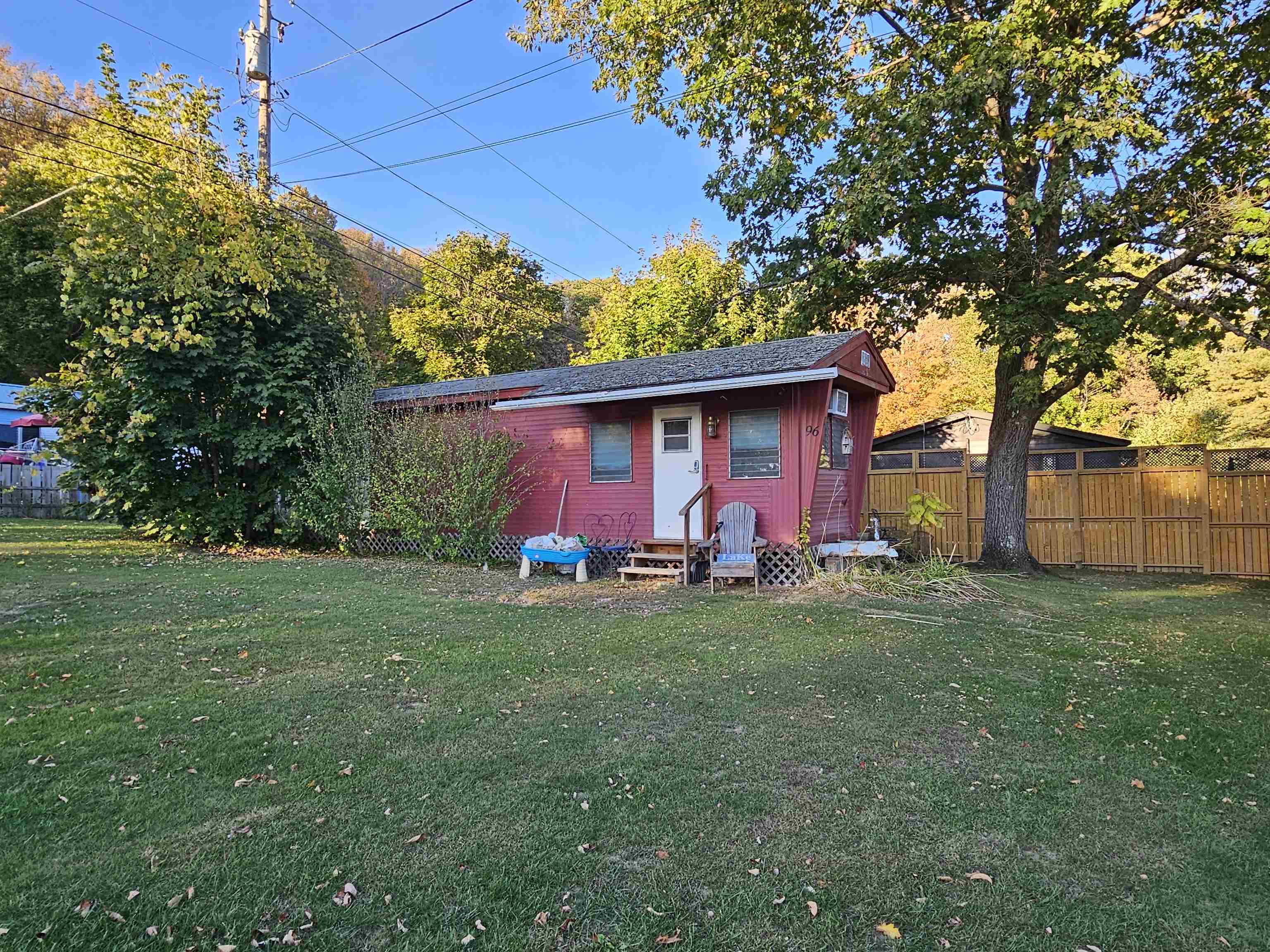 96 Lhcs Road Property Photo 4