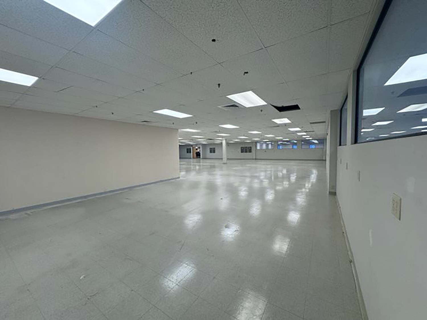 50 Industrial Way Property Photo 3