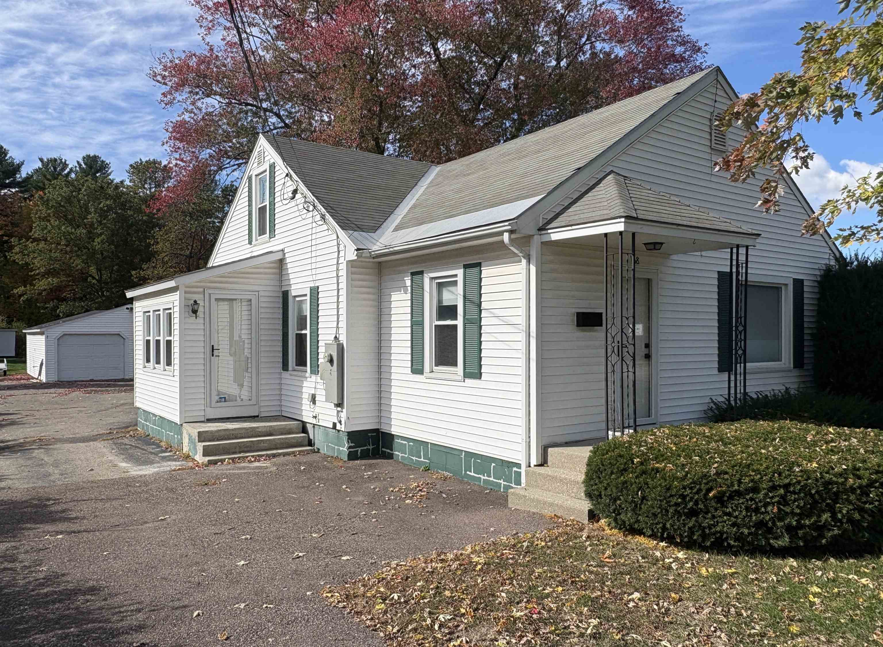 168 West Street Property Photo 3