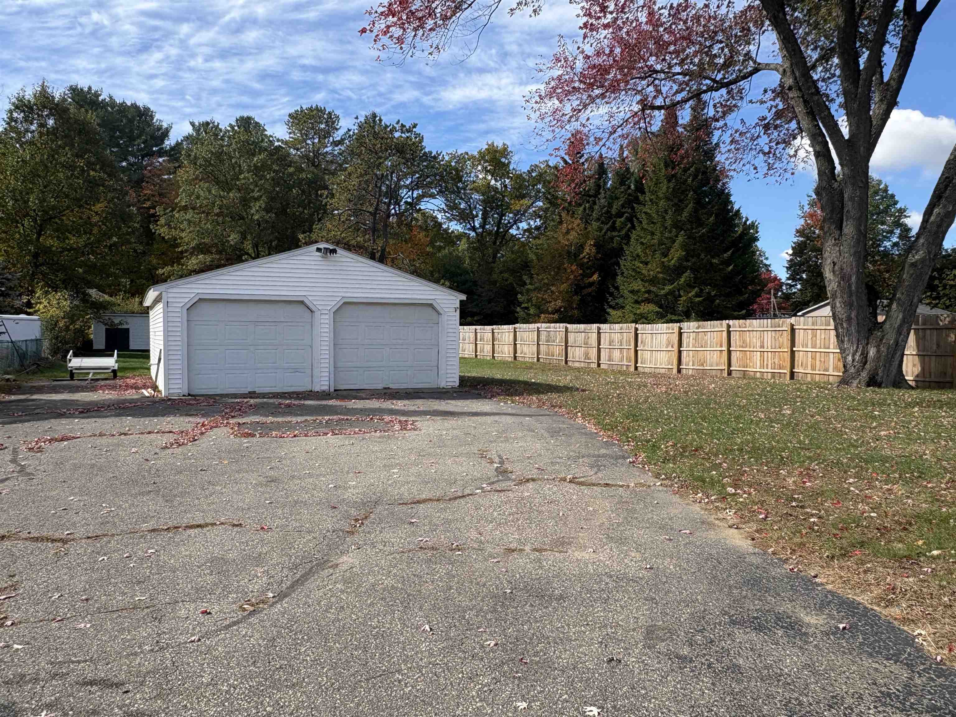 168 West Street Property Photo 4