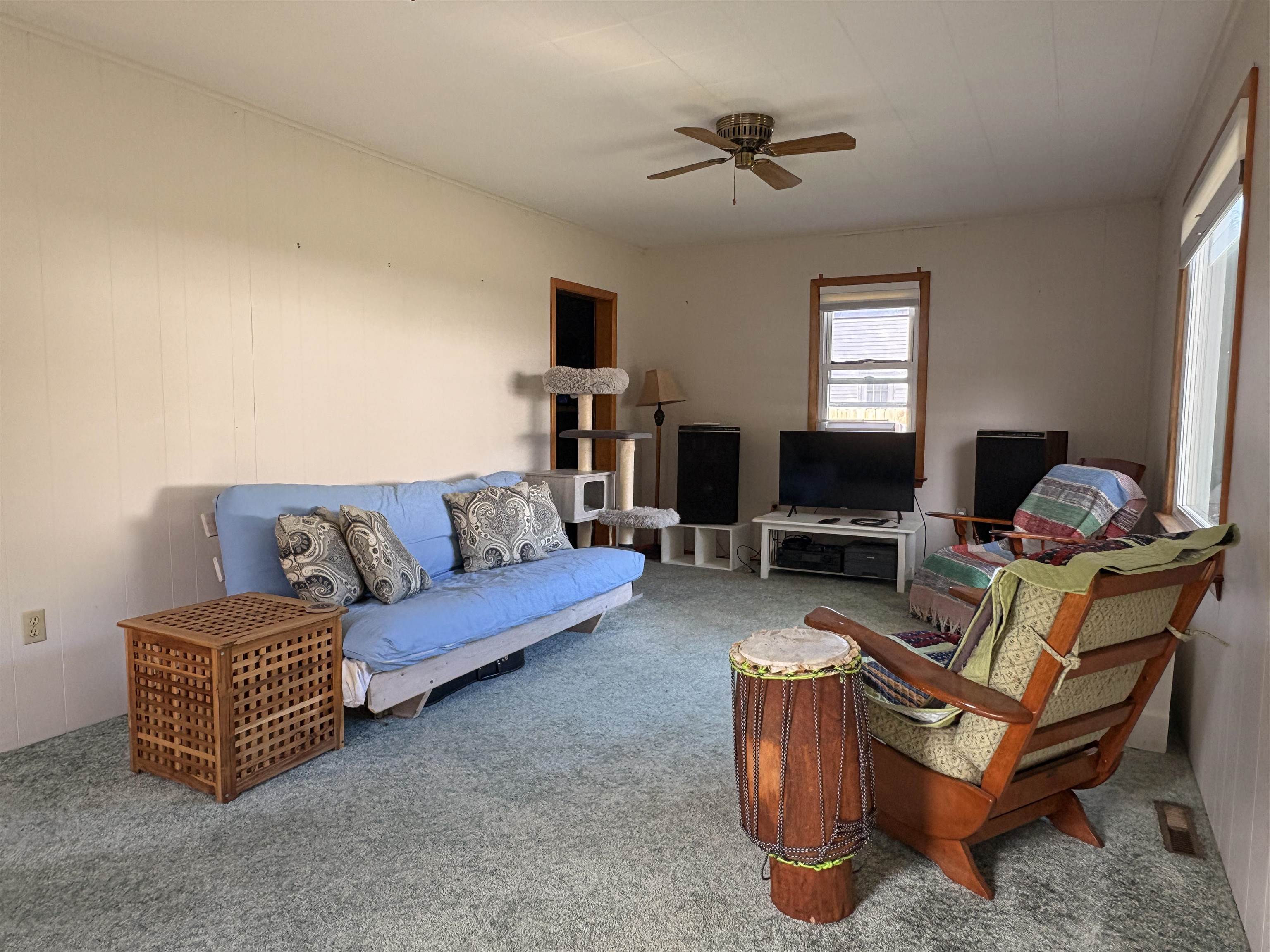 168 West Street Property Photo 14