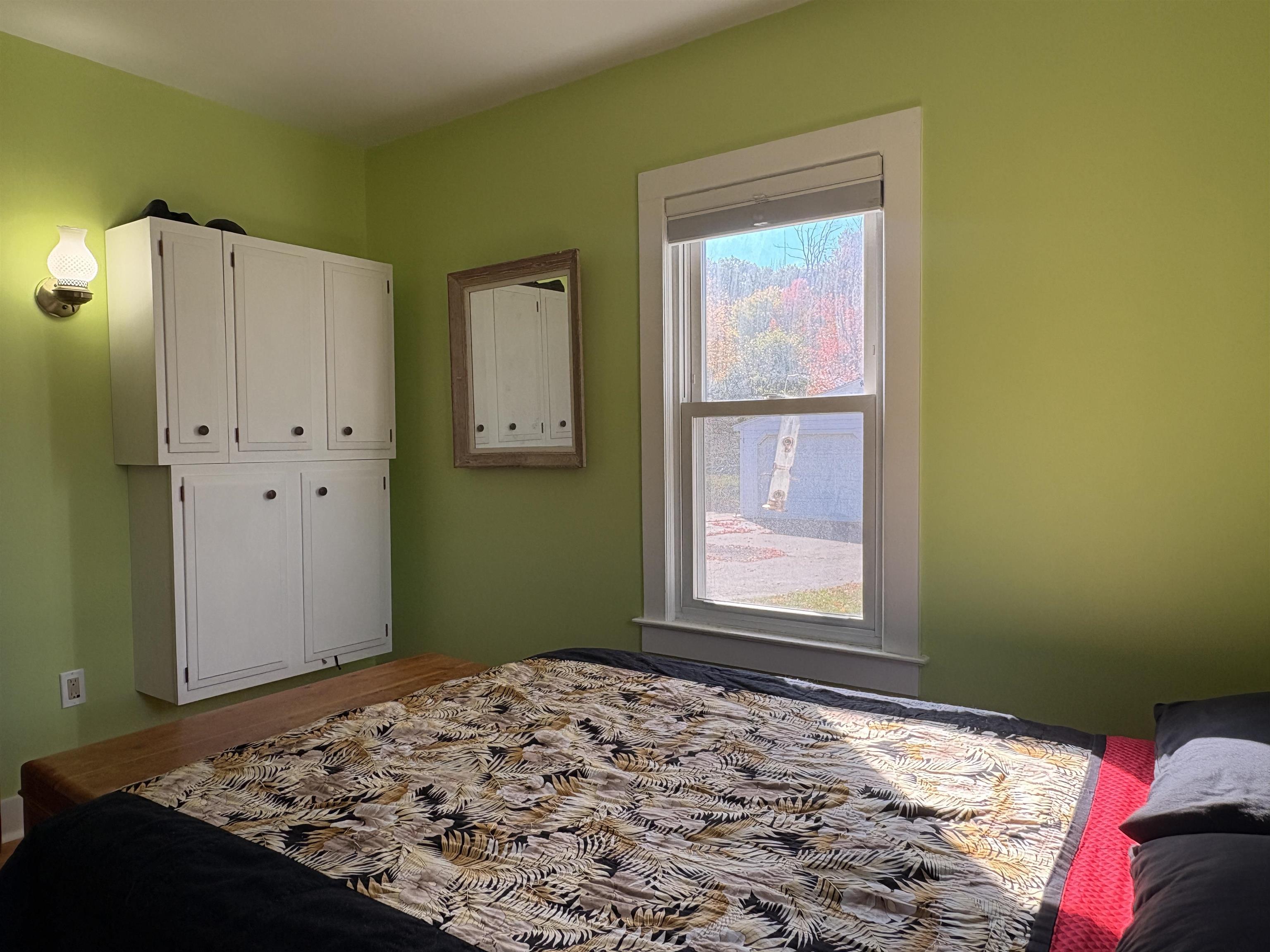 168 West Street Property Photo 15